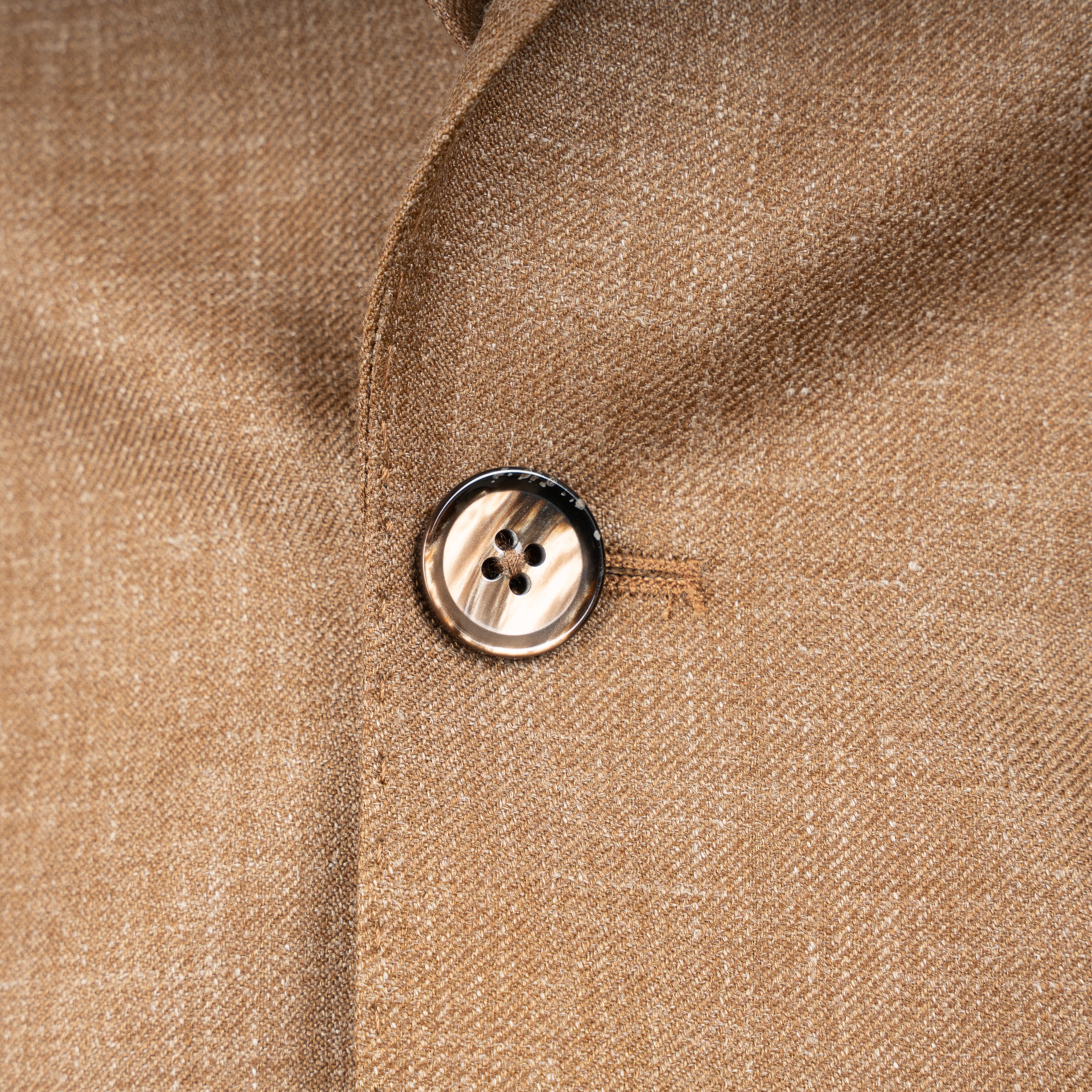 L.B.M. 1911 Colbert Camel | Linnen & Silk