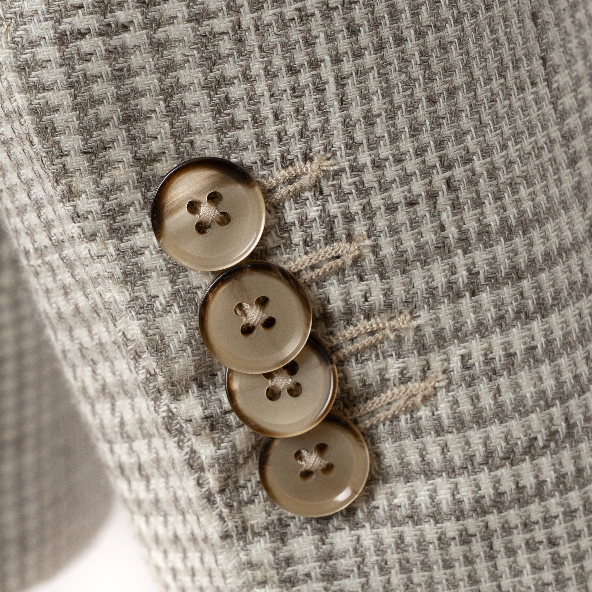 Luigi Bianch Colbert Beige Geruit | Linnen & Cotton