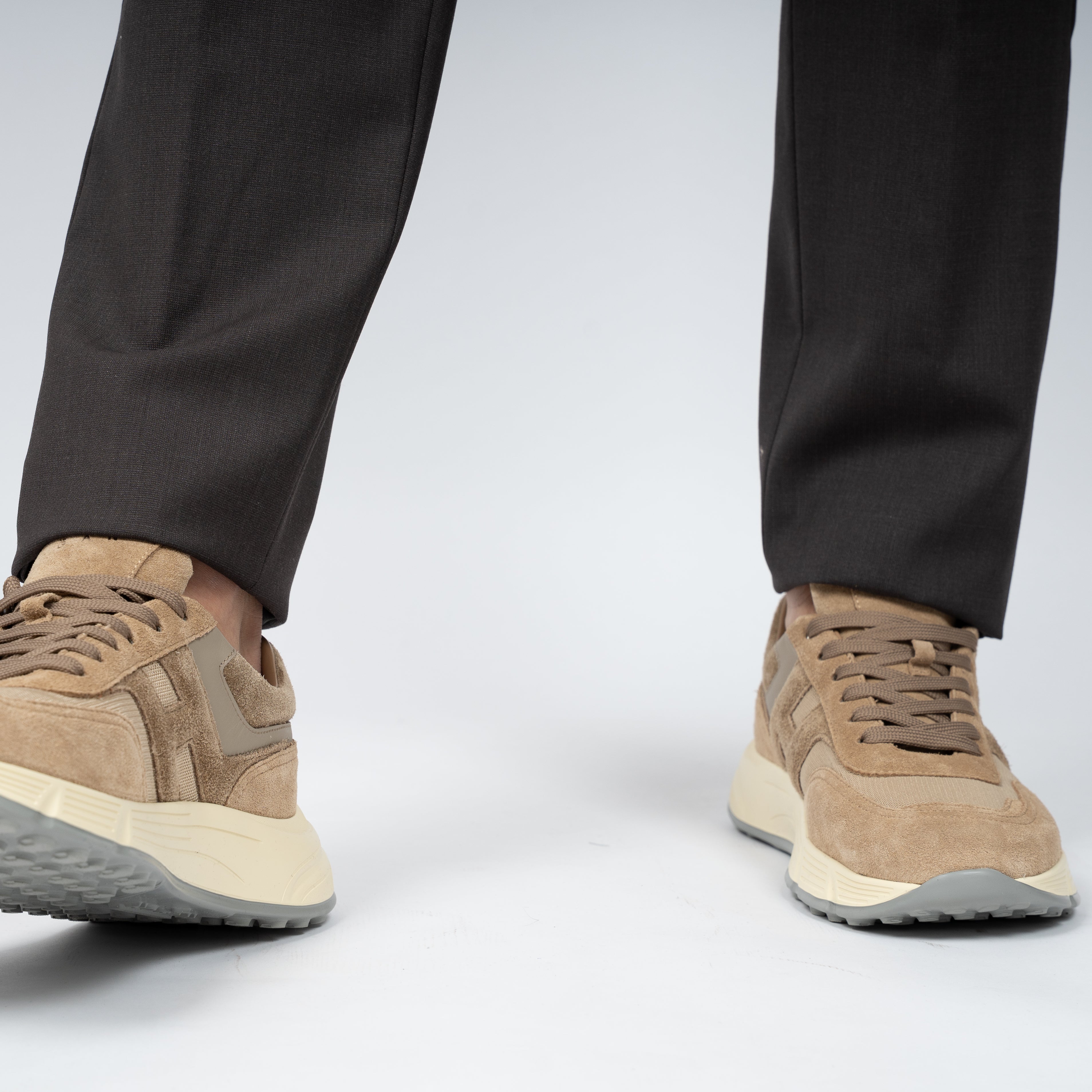 Marco Pescarolo Pantalon Bruin | Caracciolo