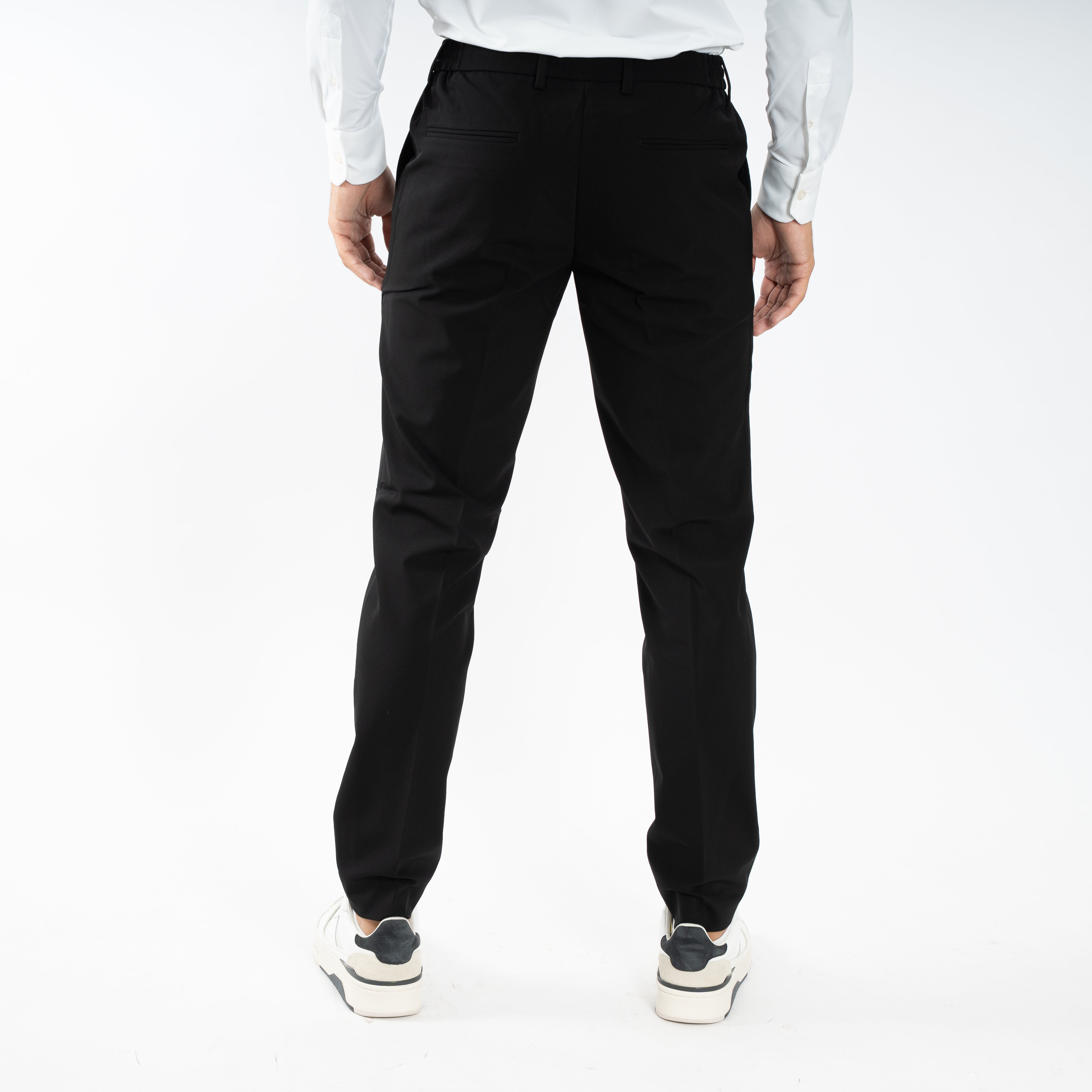 SEVEN DIALS Chino Zwart | Mayson