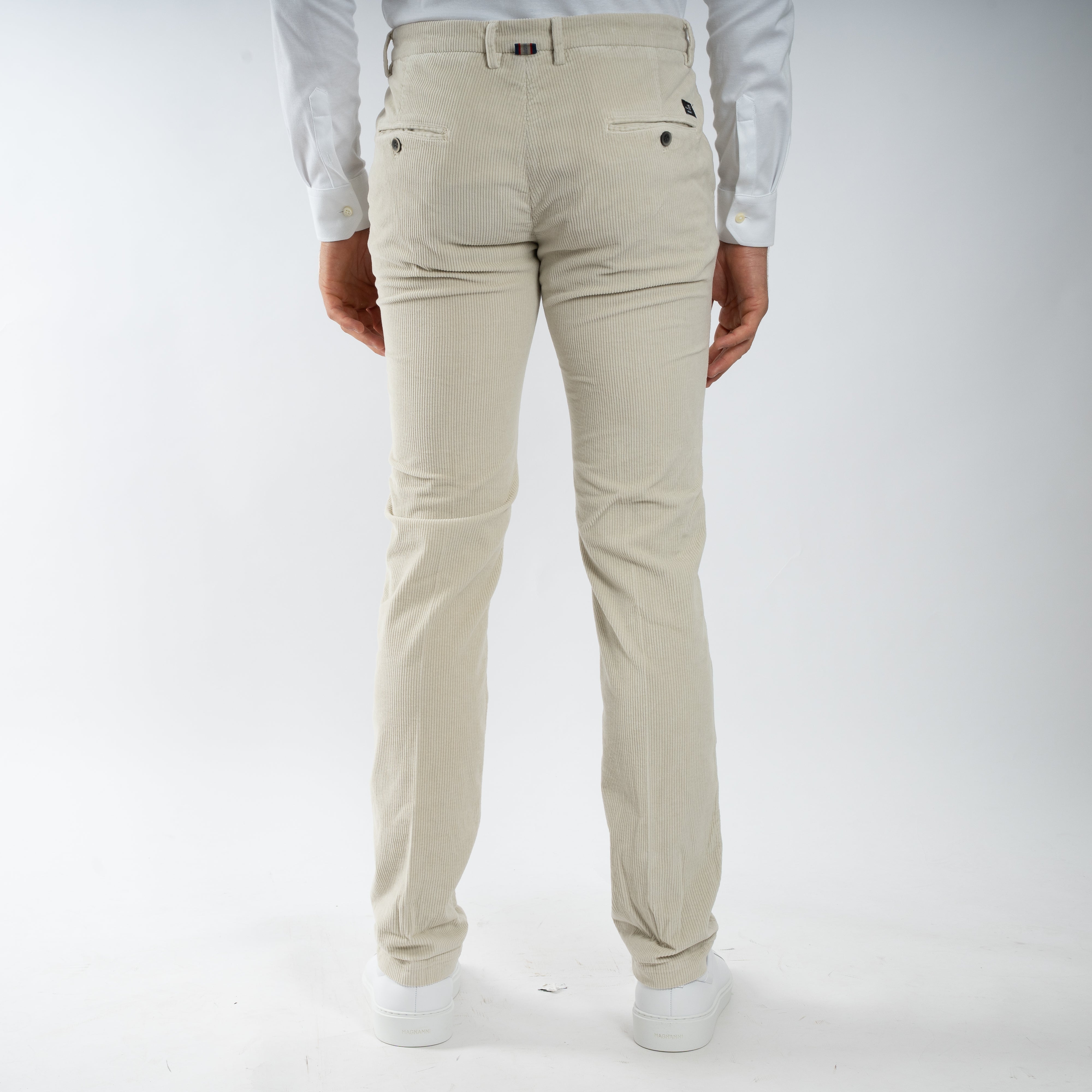 Mason's Corduroy Chino Zand | Torino