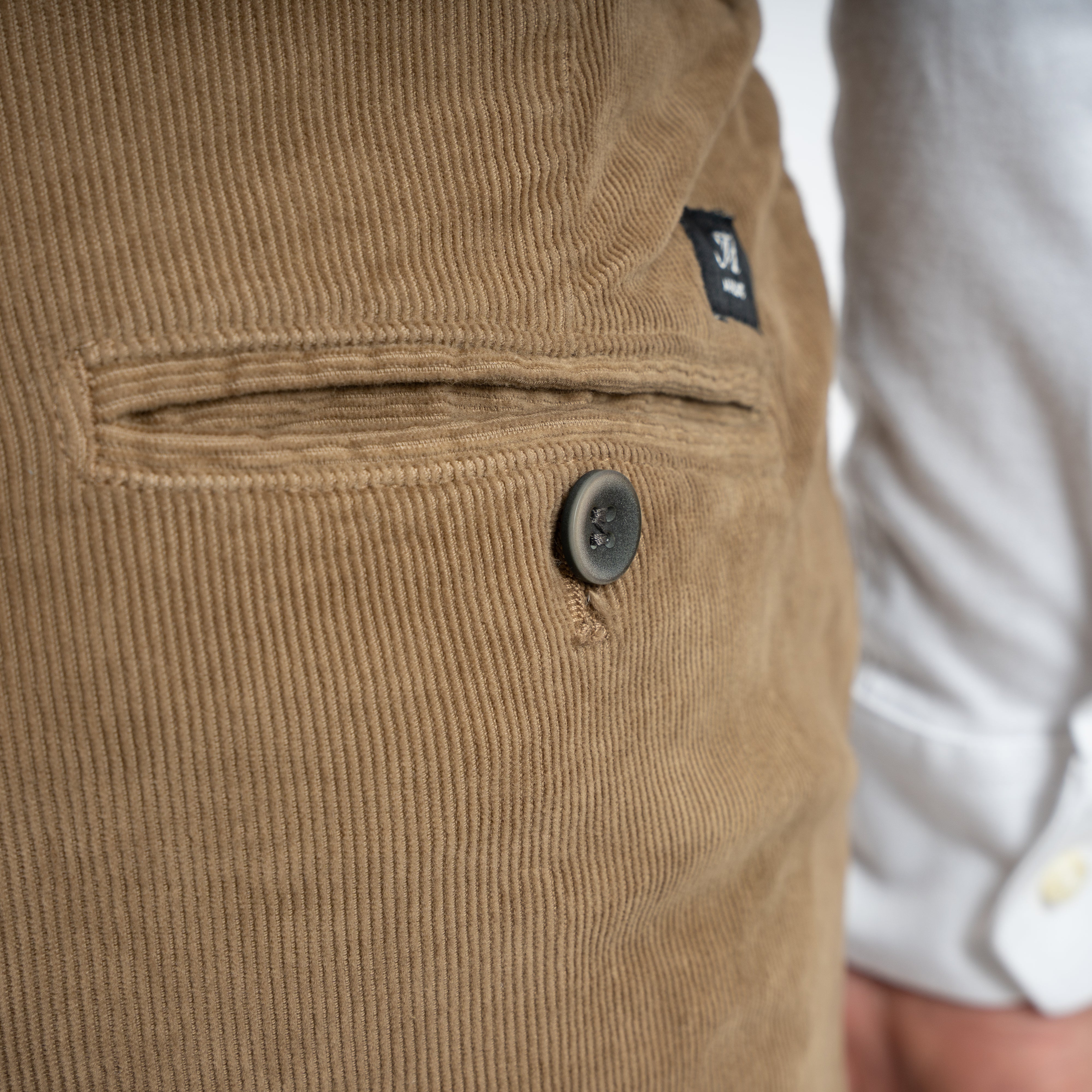 Mason's Corduroy Chino Camel | Torino