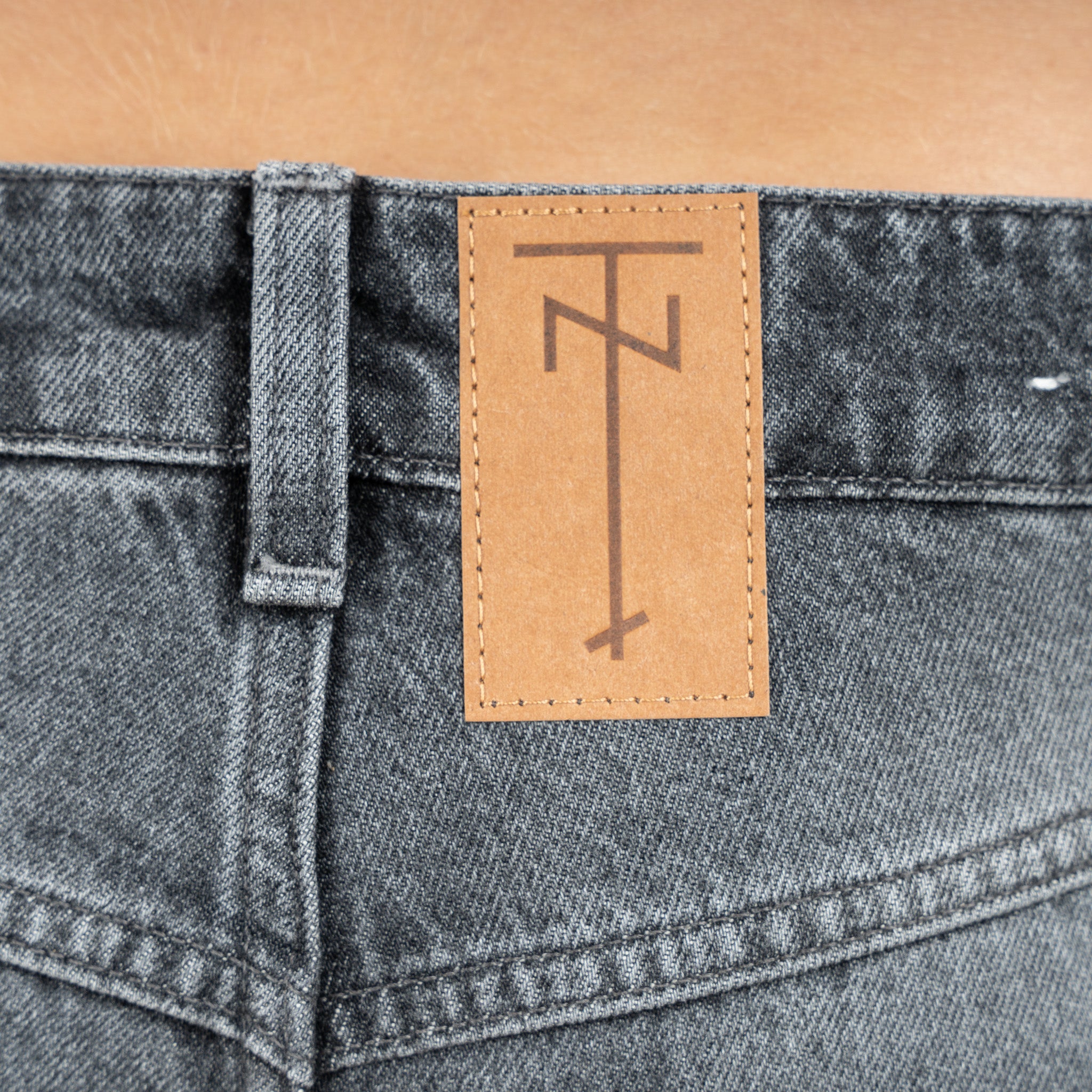 Tenue. Jeans Grijs | Jackson Detroit