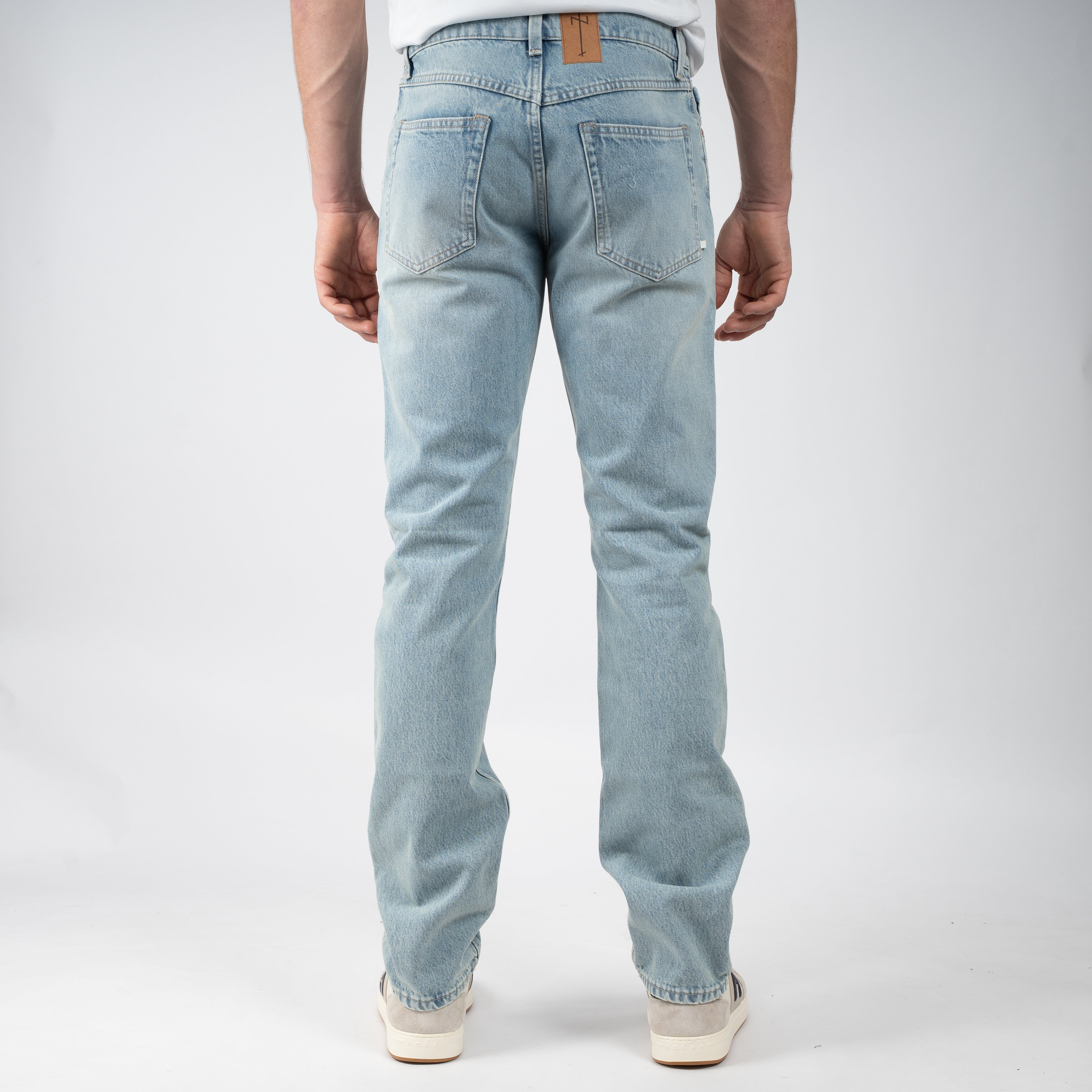 Tenue. Jeans Lichtblauw | Jackson Reno