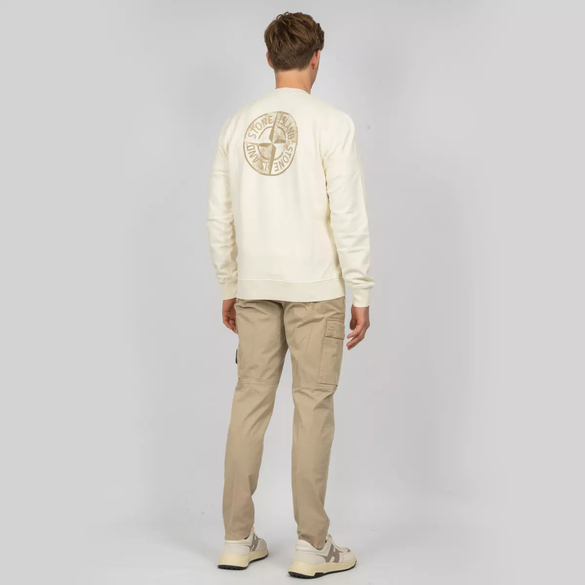 Stone Island Sweater met Backprint Ivoorwit | Institutional Five