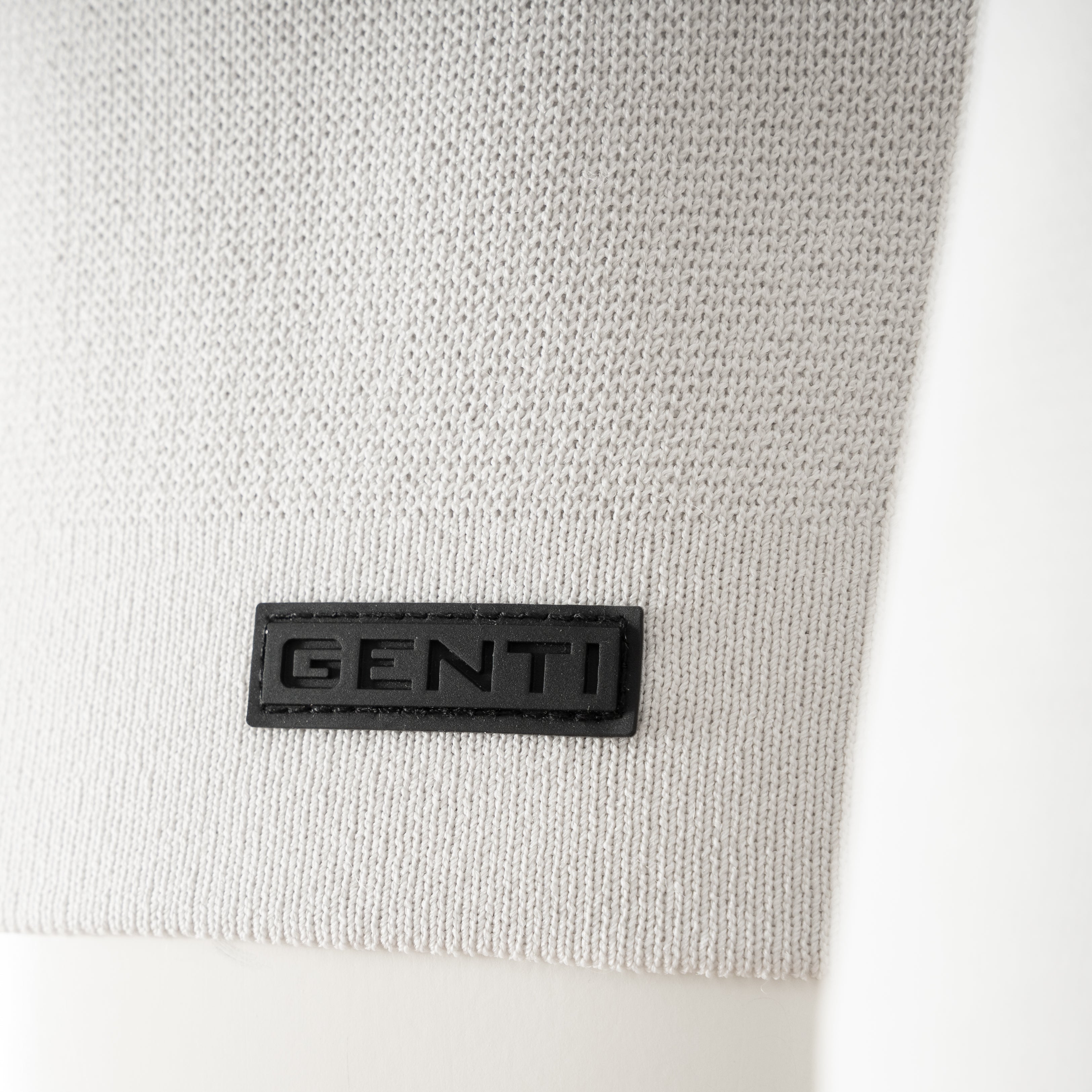 Genti Trui met Rits Kit Wit | Cool Dry