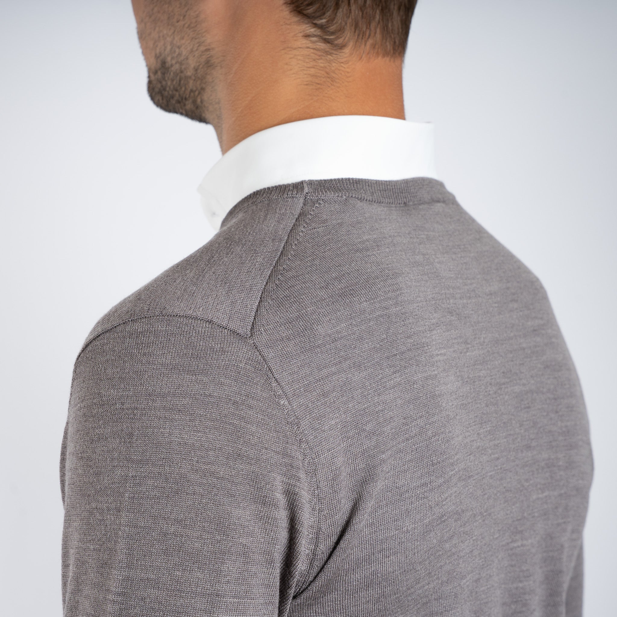 SEVEN DIALS Gebreide Ronde Hals Trui Taupe | Denley