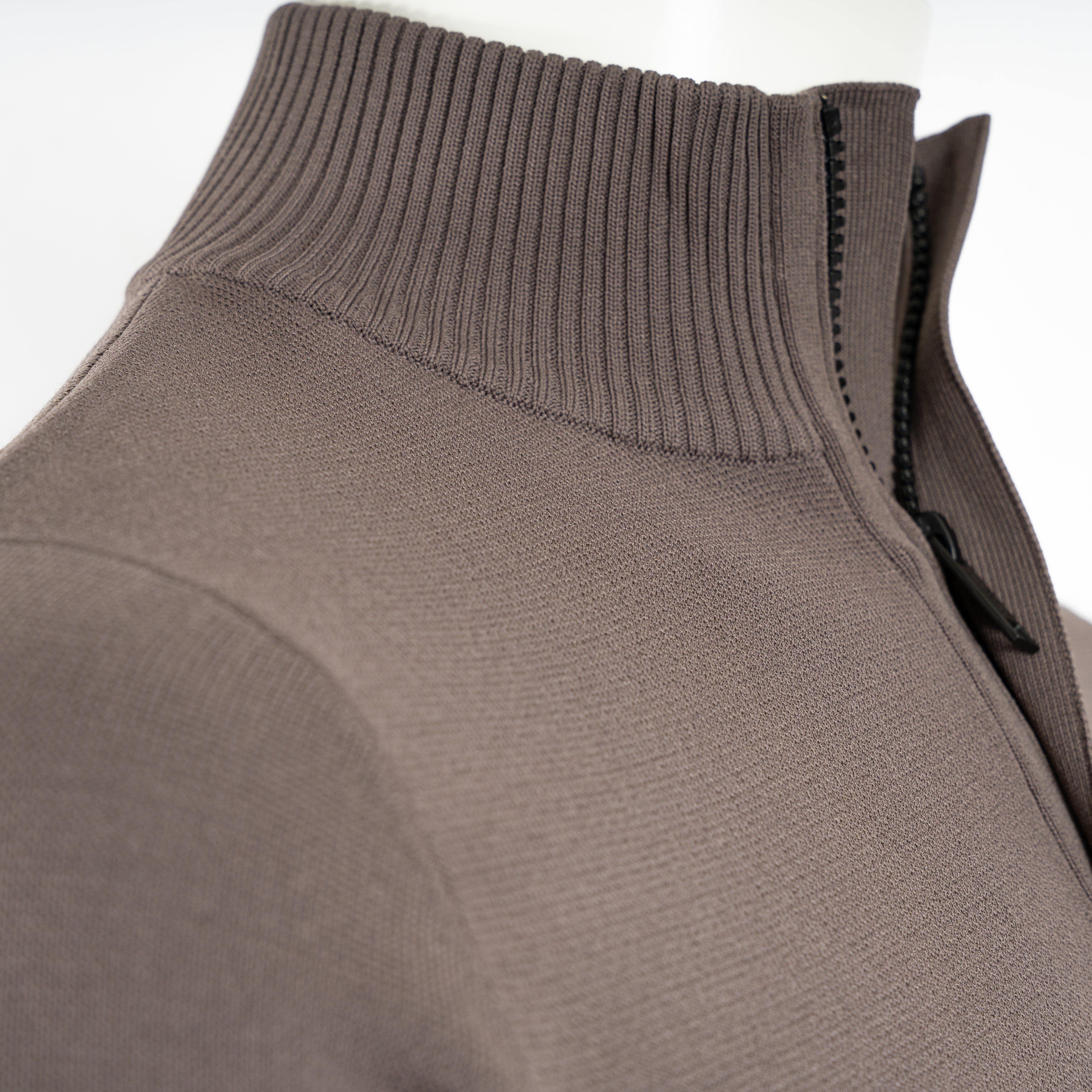 Genti Trui met Rits Taupe | Cool Dry