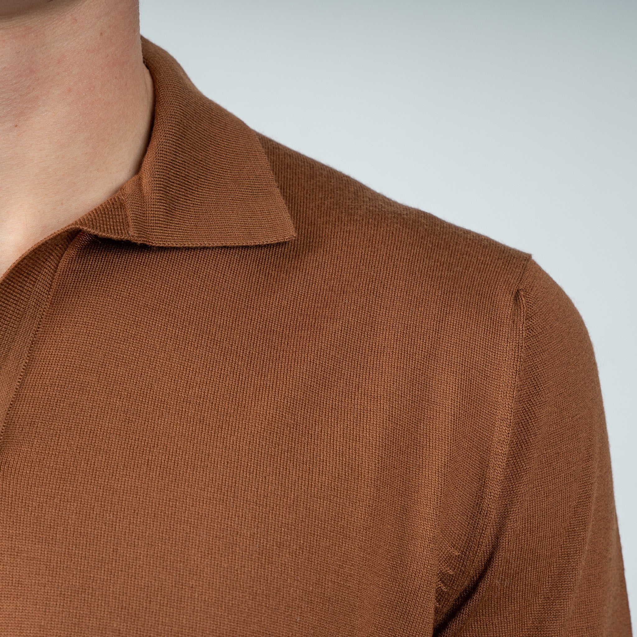 Gran Sasso Gebreide Trui Buttonless Polokraag Camel | Athleisure