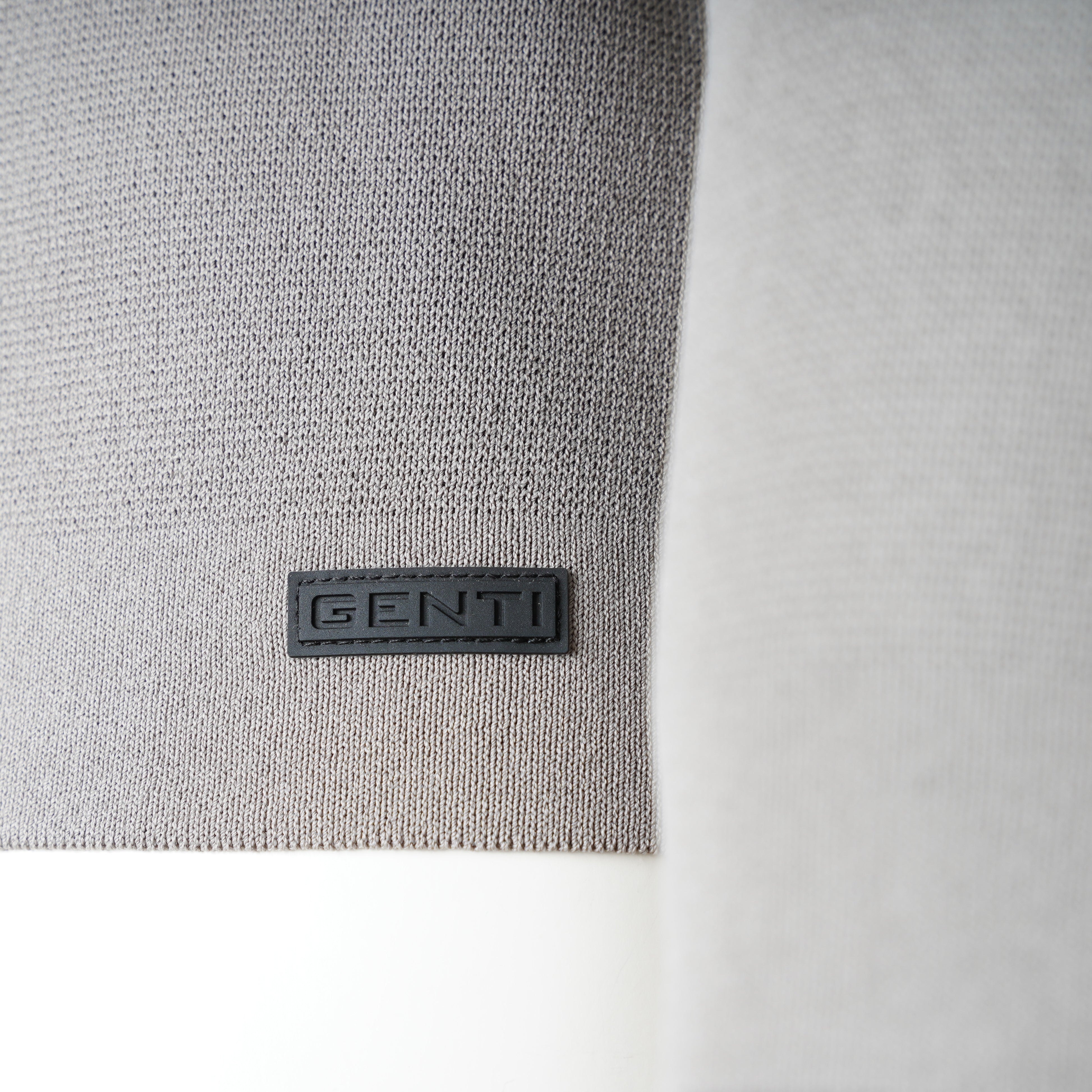 Genti Trui met Rits Taupe | Cool Dry