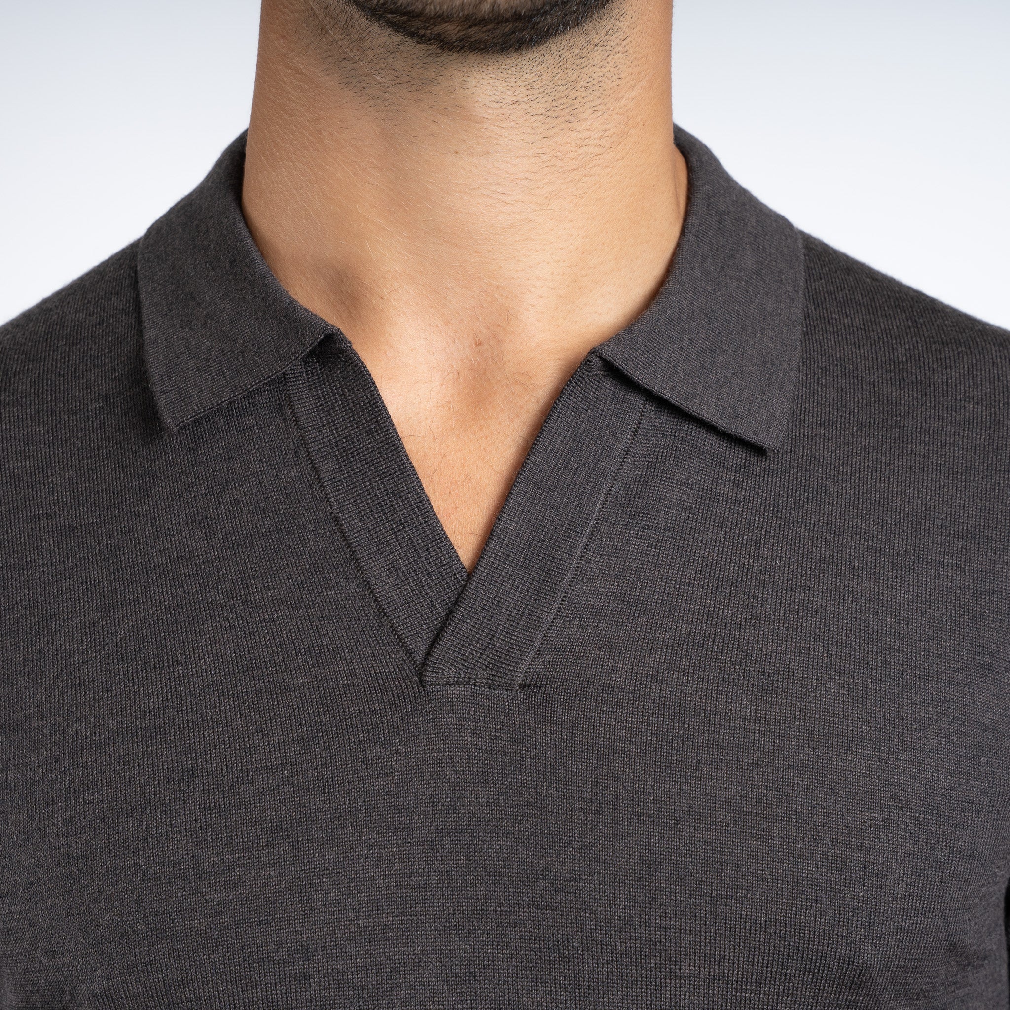 SEVEN DIALS Gebreide Buttonless Polotrui Bruin | Wyot