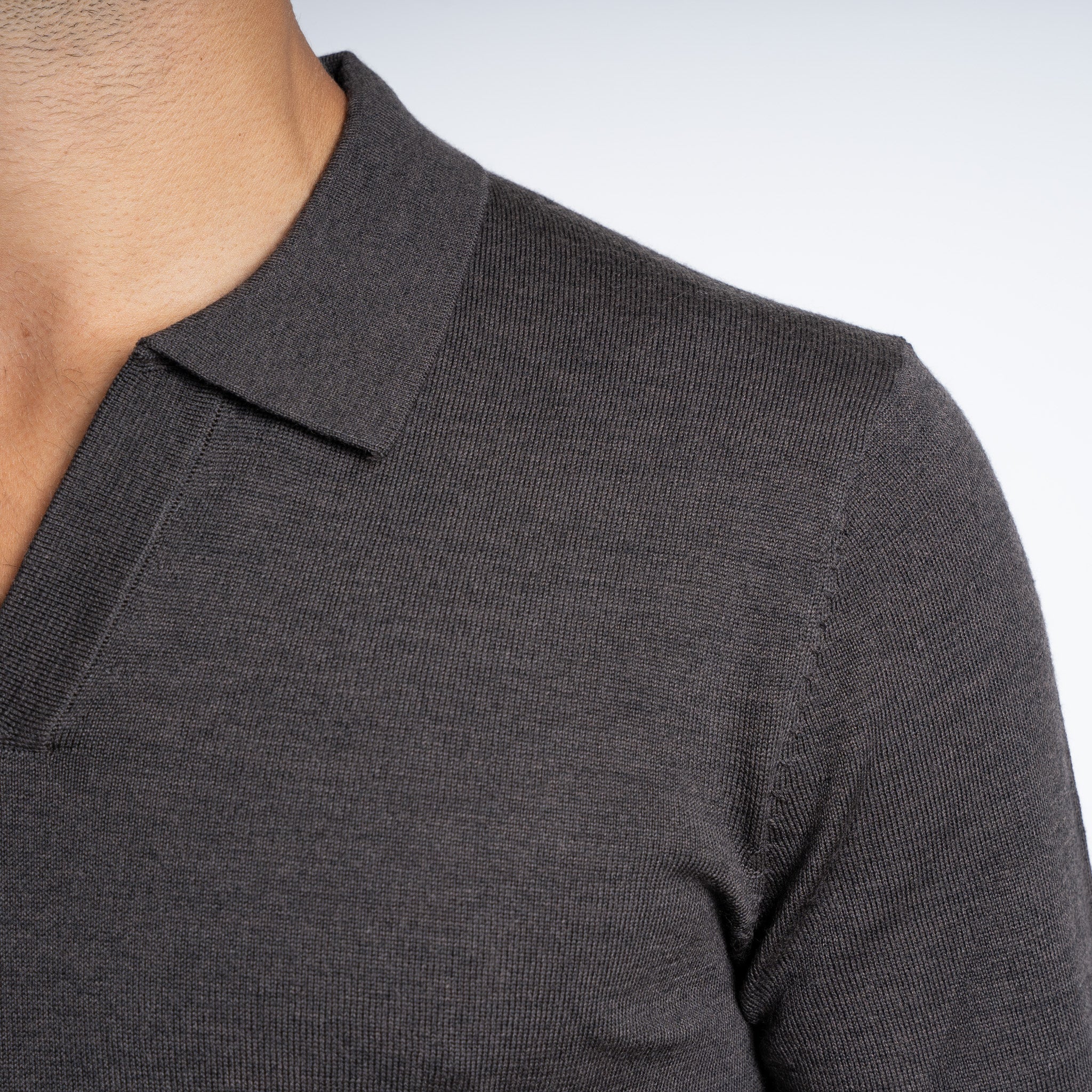 SEVEN DIALS Gebreide Buttonless Polotrui Bruin | Wyot