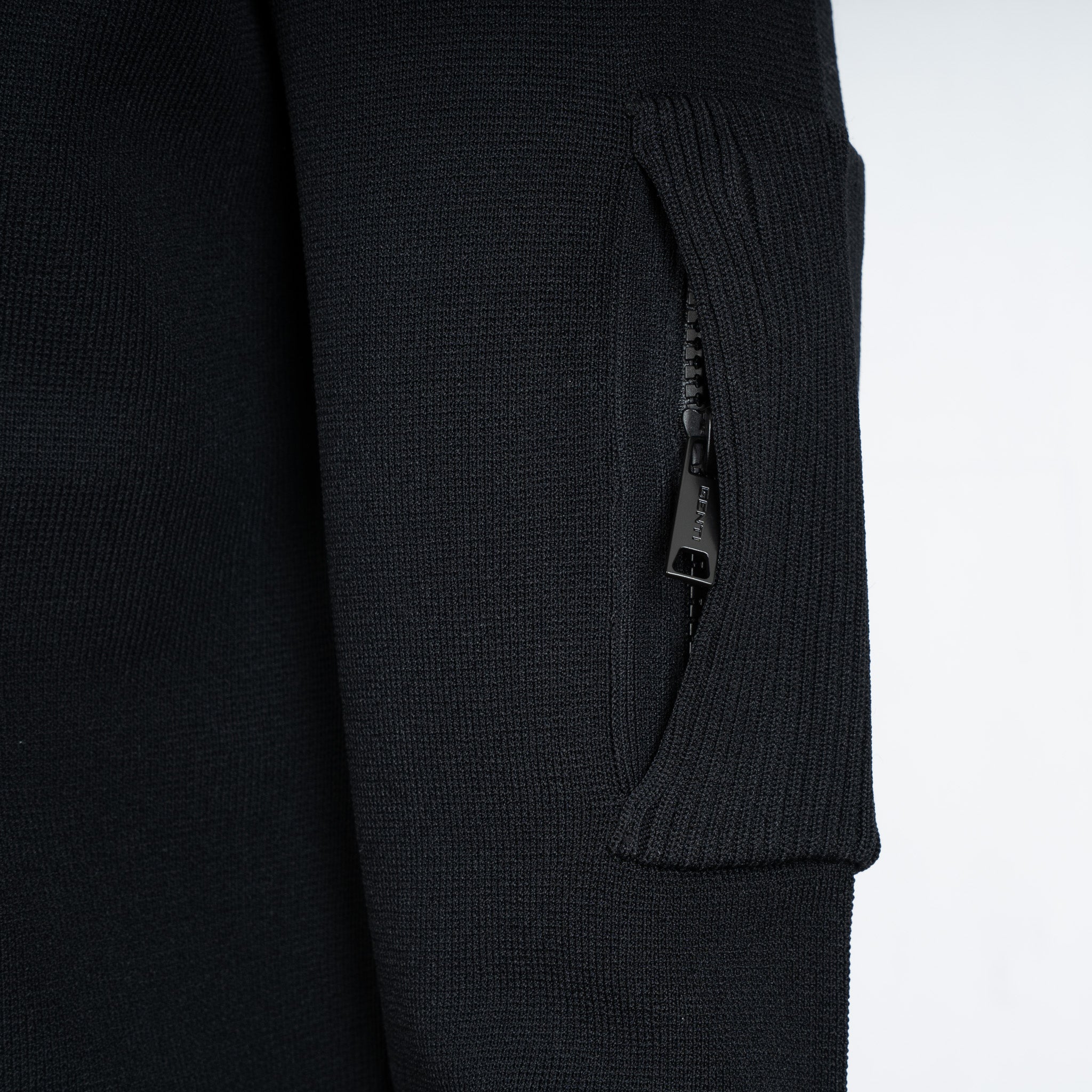 Genti Trui met Rits Zwart | Cool Dry