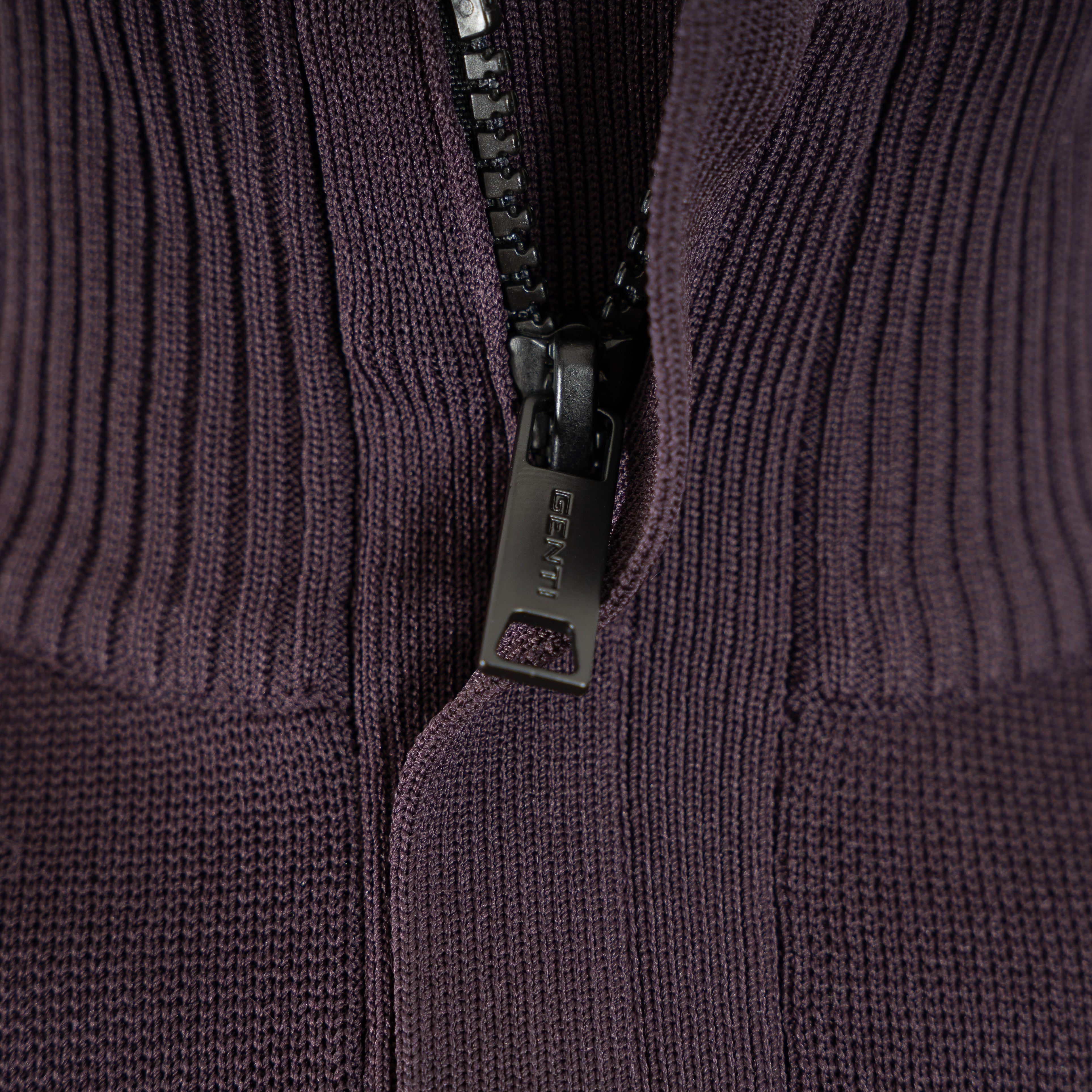 Genti Trui met Rits Rood | Cool Dry
