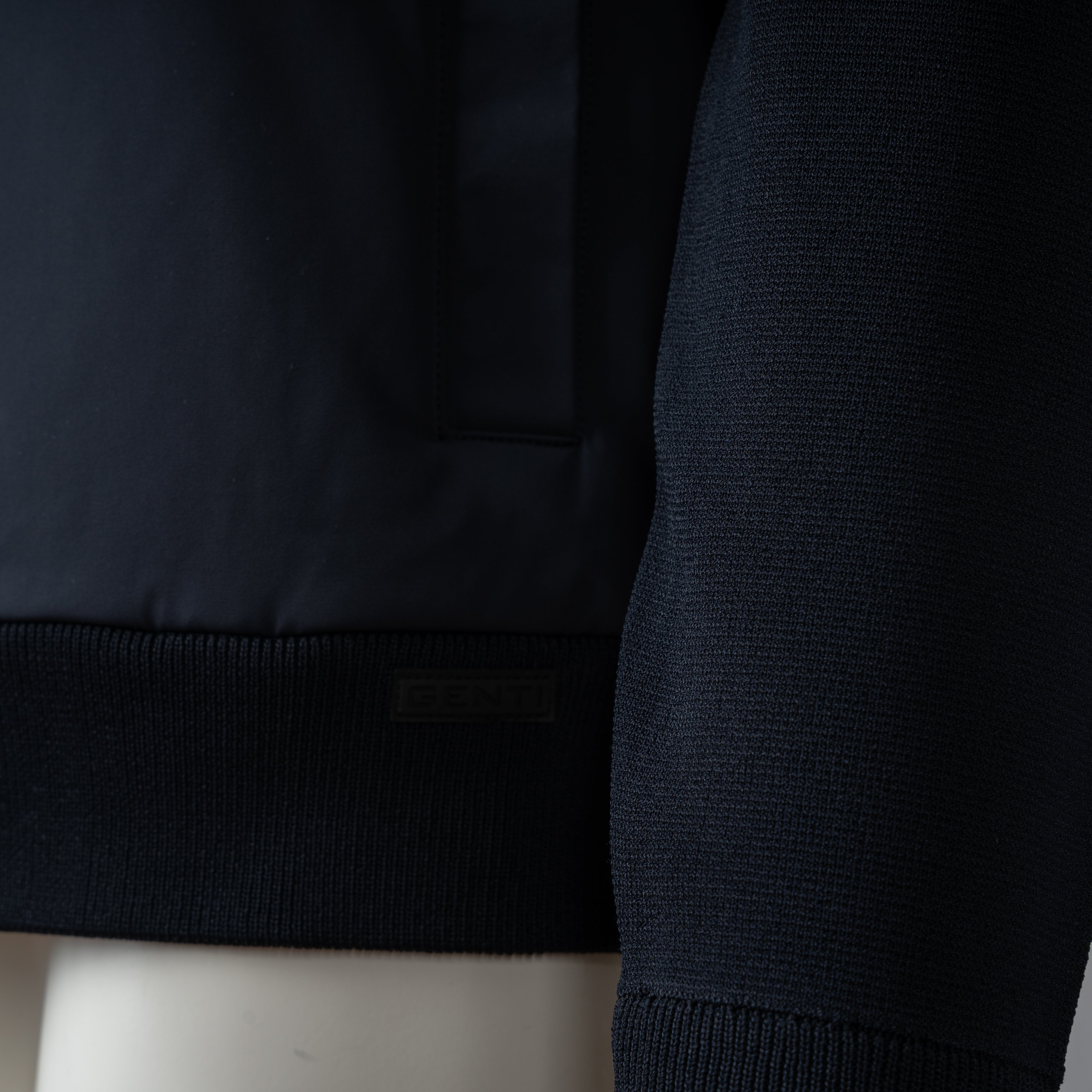 Genti Hybride Jack Donkerblauw | Cool Dry