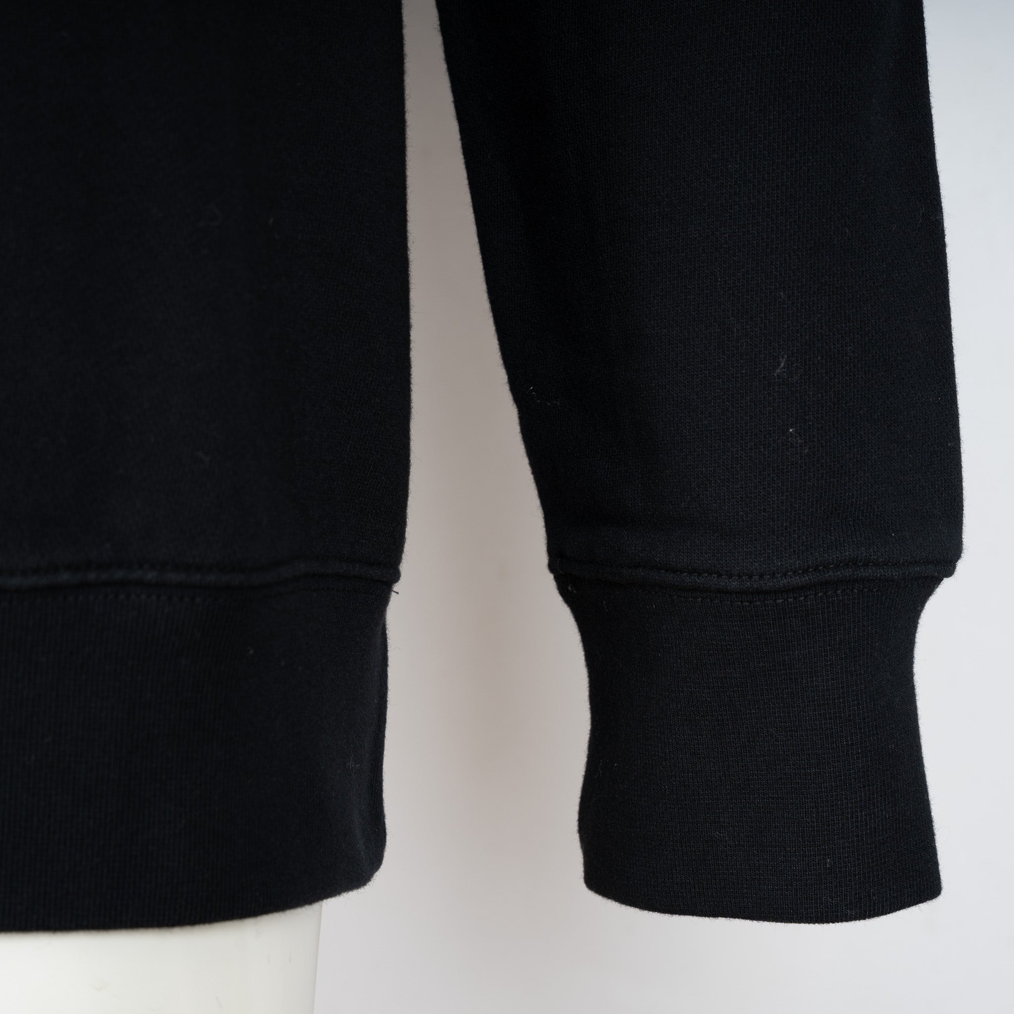 Denham Sweater Zwart | Scissor Crewneck