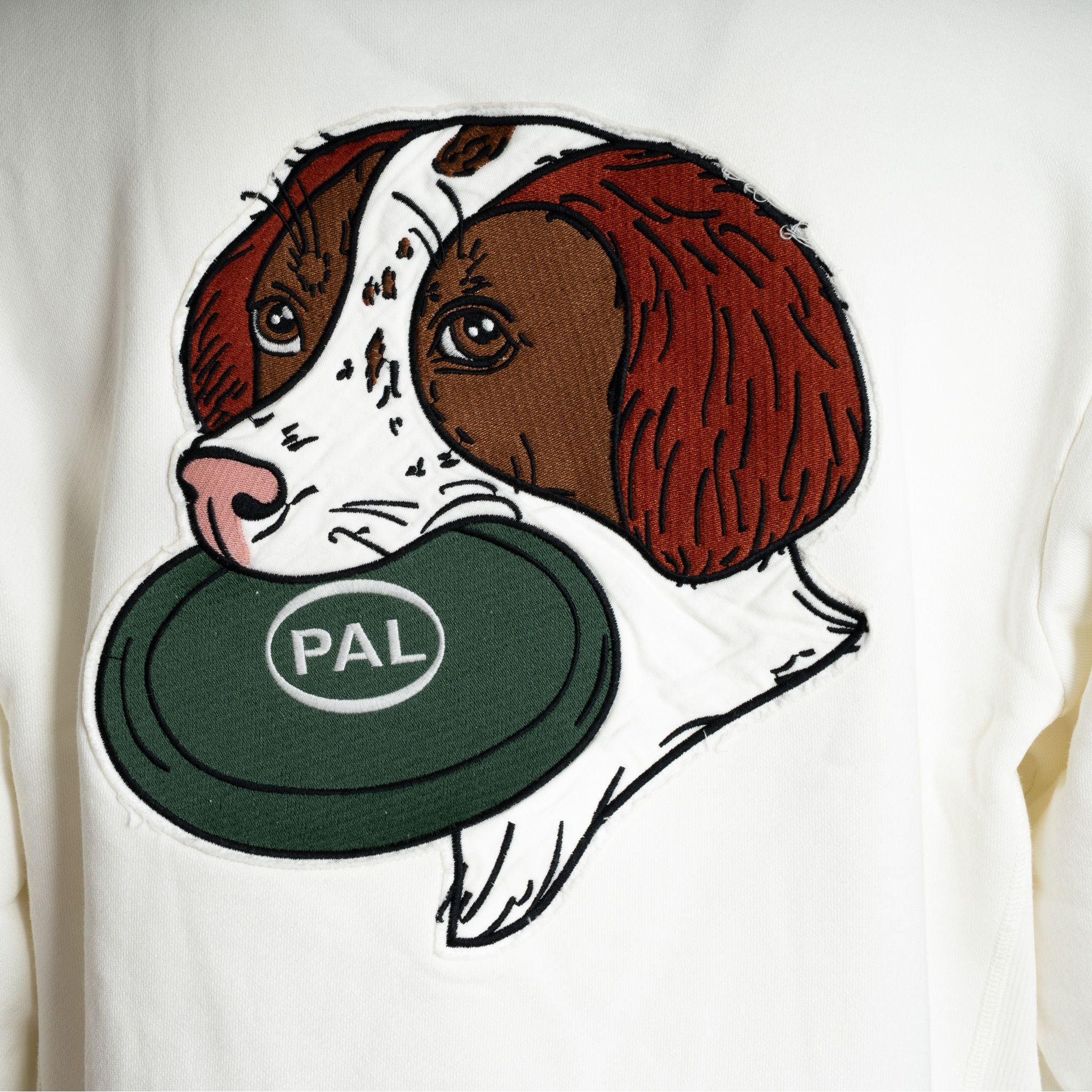 Pal Sporting Goods Sweater Backprint Crème | Frisbee Dog