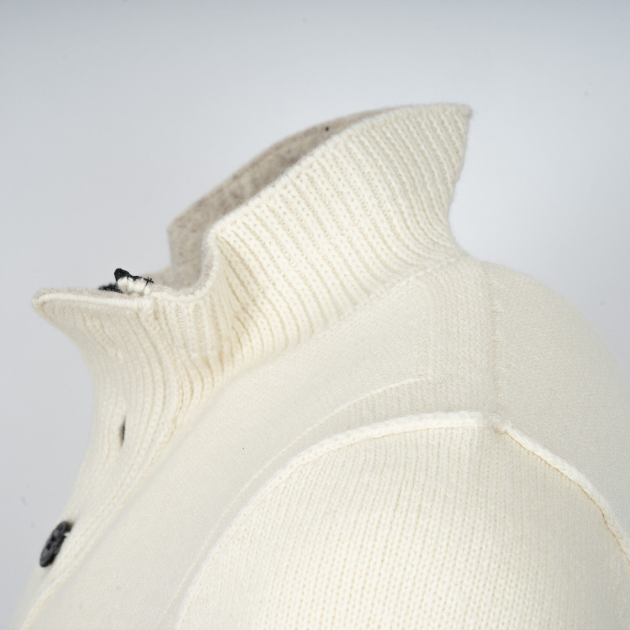 Stone Island Gebreide Trui met Knopenlijst Crème | Lambswool