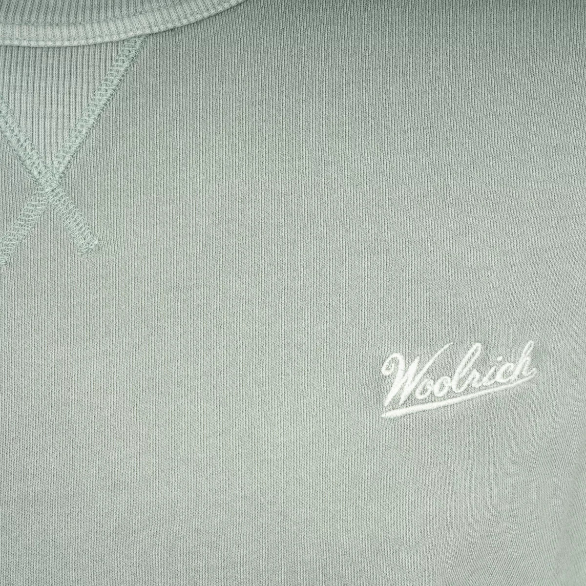 Woolrich Sweater Lichtgroen | Garment-Dyed Crewneck