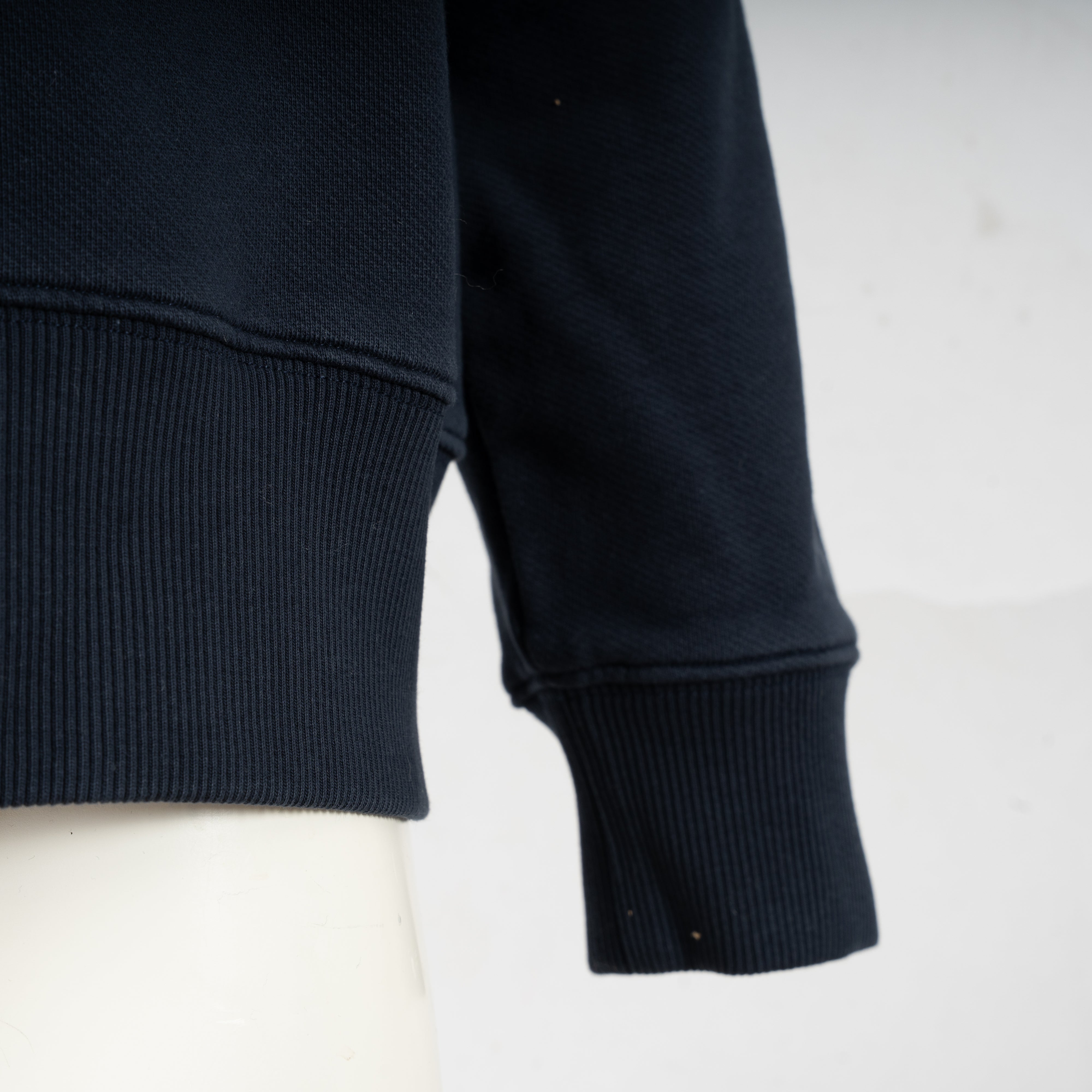Olaf Sweater met Backprint Donkerblauw | Lined Face Crewneck