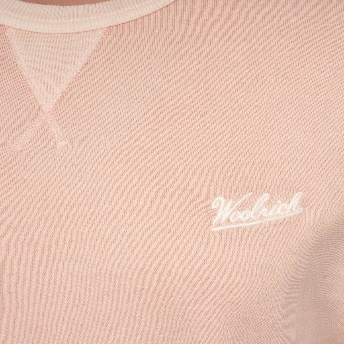 Woolrich Sweater Roze | Garment-Dyed Crewneck