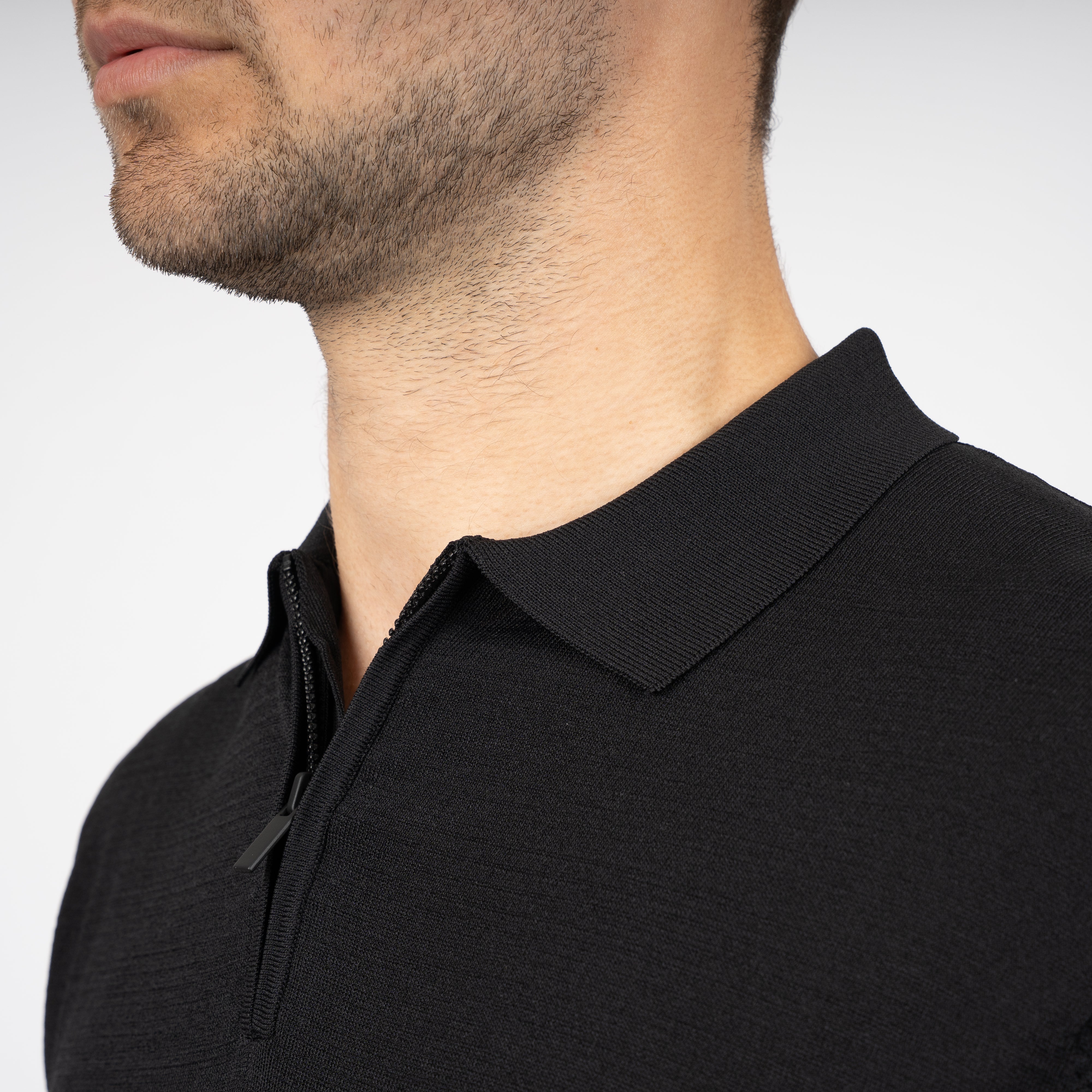 SEVEN DIALS Technische Polo met Rits Zwart | Osric