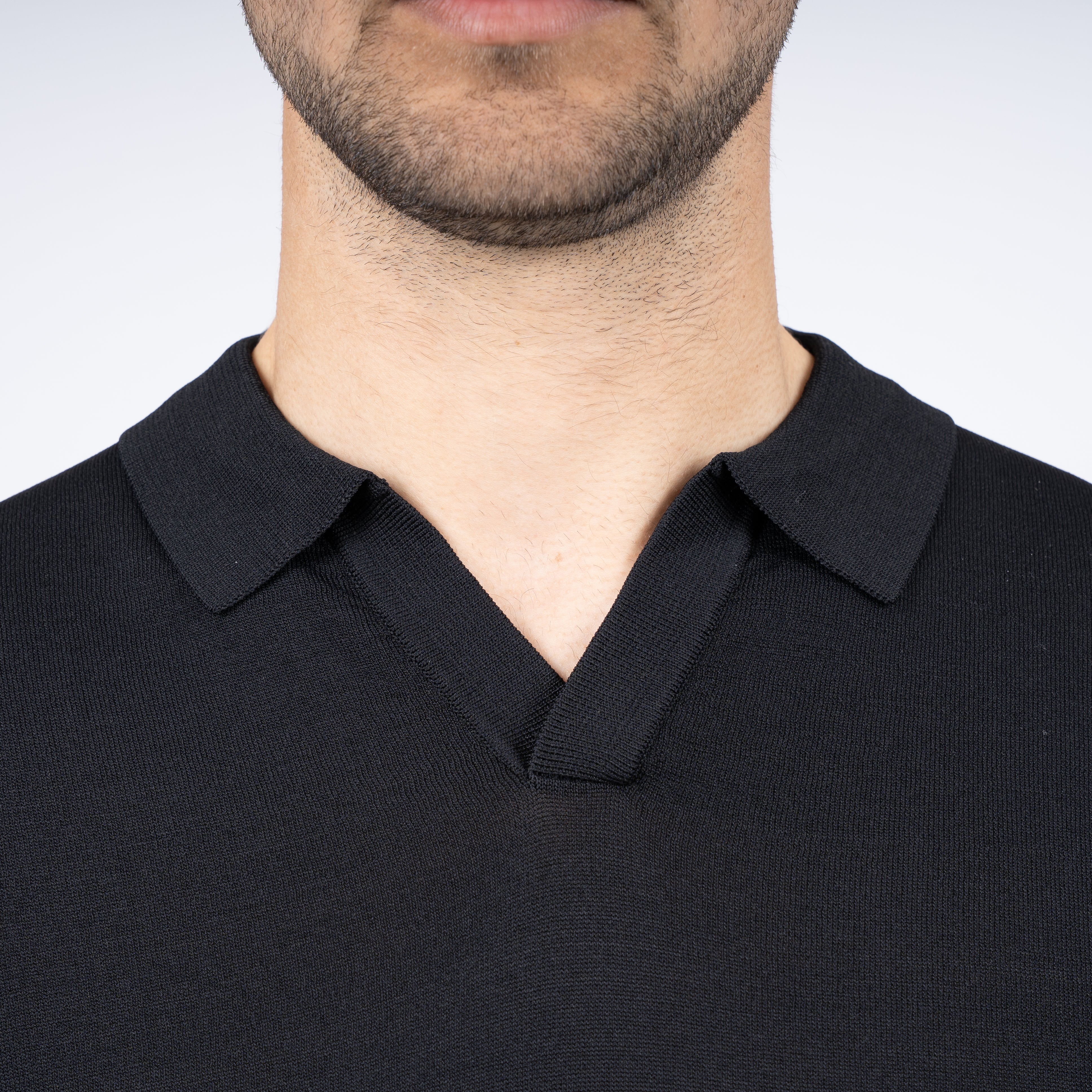 SEVEN DIALS Technische Buttonless Polo Zwart | Hayden