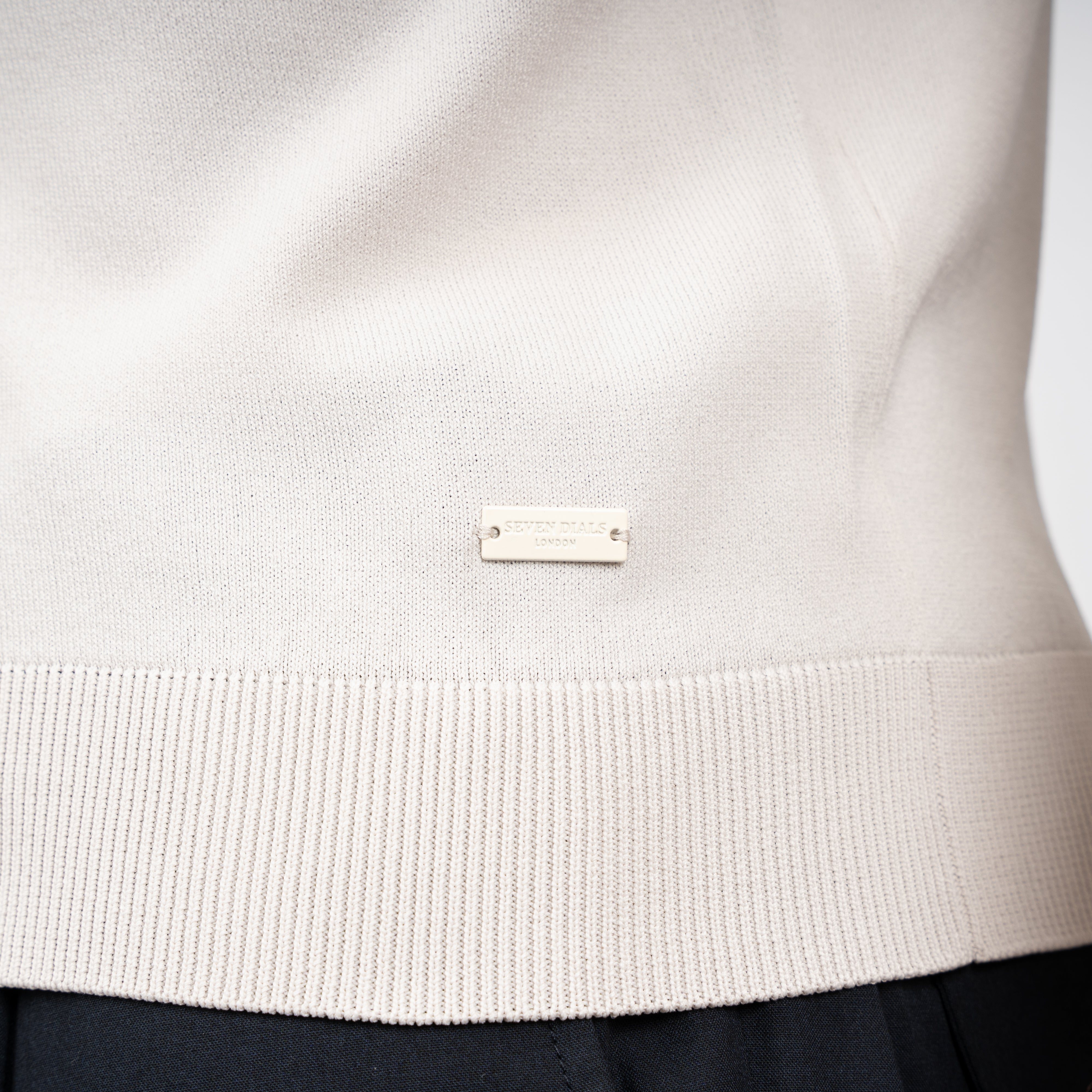 SEVEN DIALS Technische Buttonless Polo Lichtgrijs | Hayden