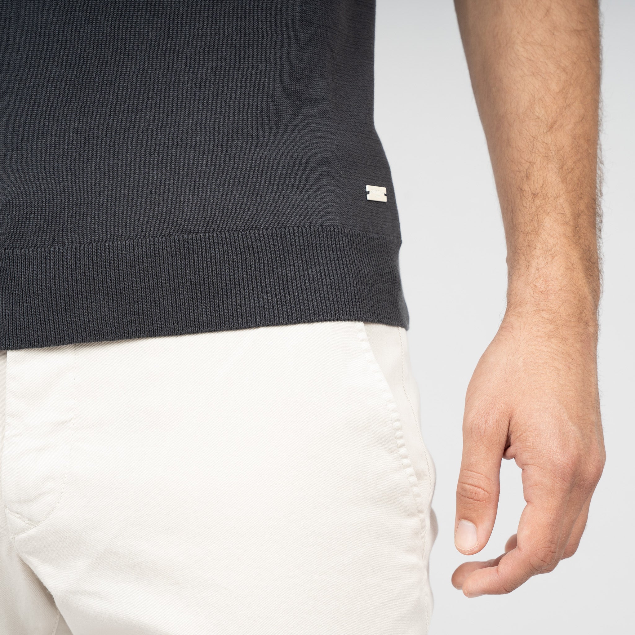 SEVEN DIALS Gebreide Buttonless Polo Antracietgrijs | Dyche