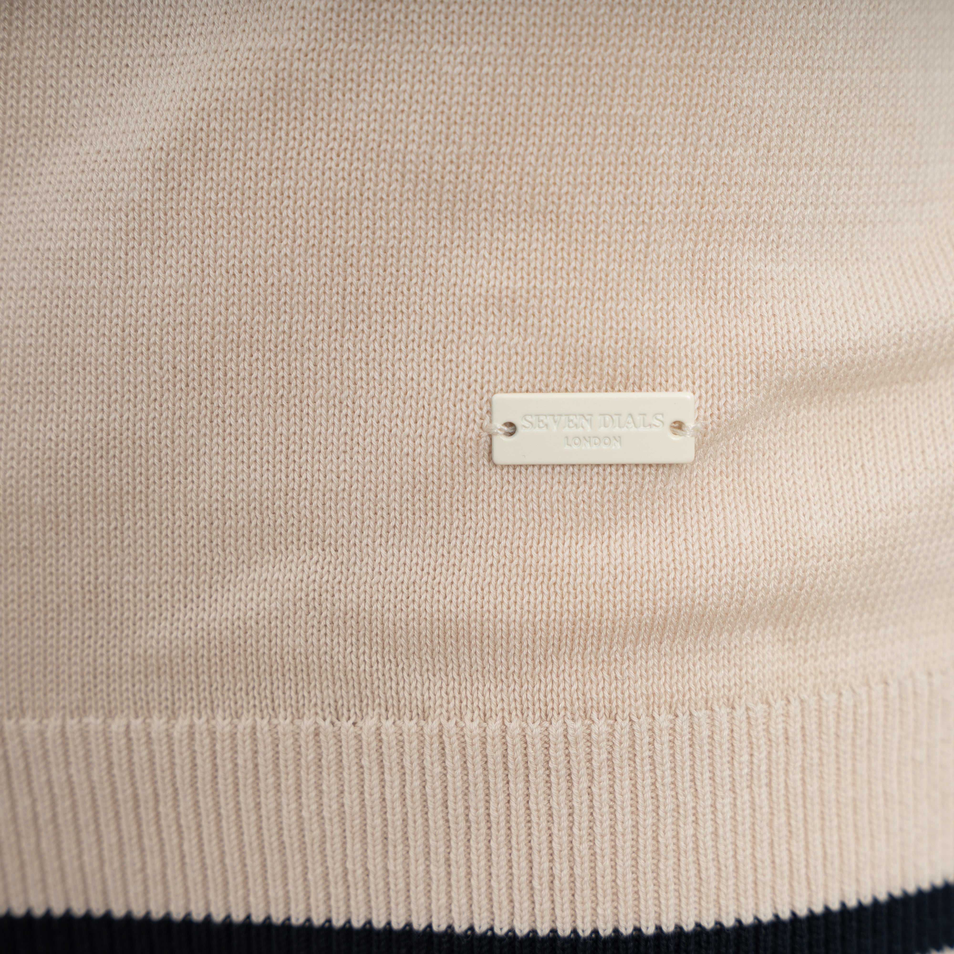 SEVEN DIALS Buttonless Polo Beige | Fido