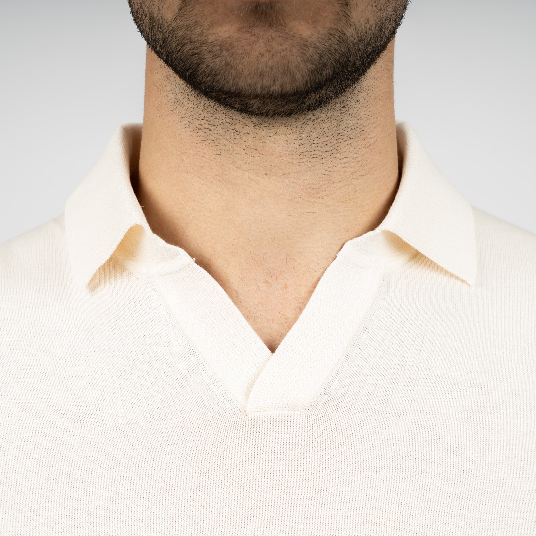 SEVEN DIALS Gebreide Buttonless Polo Crème | Dyche