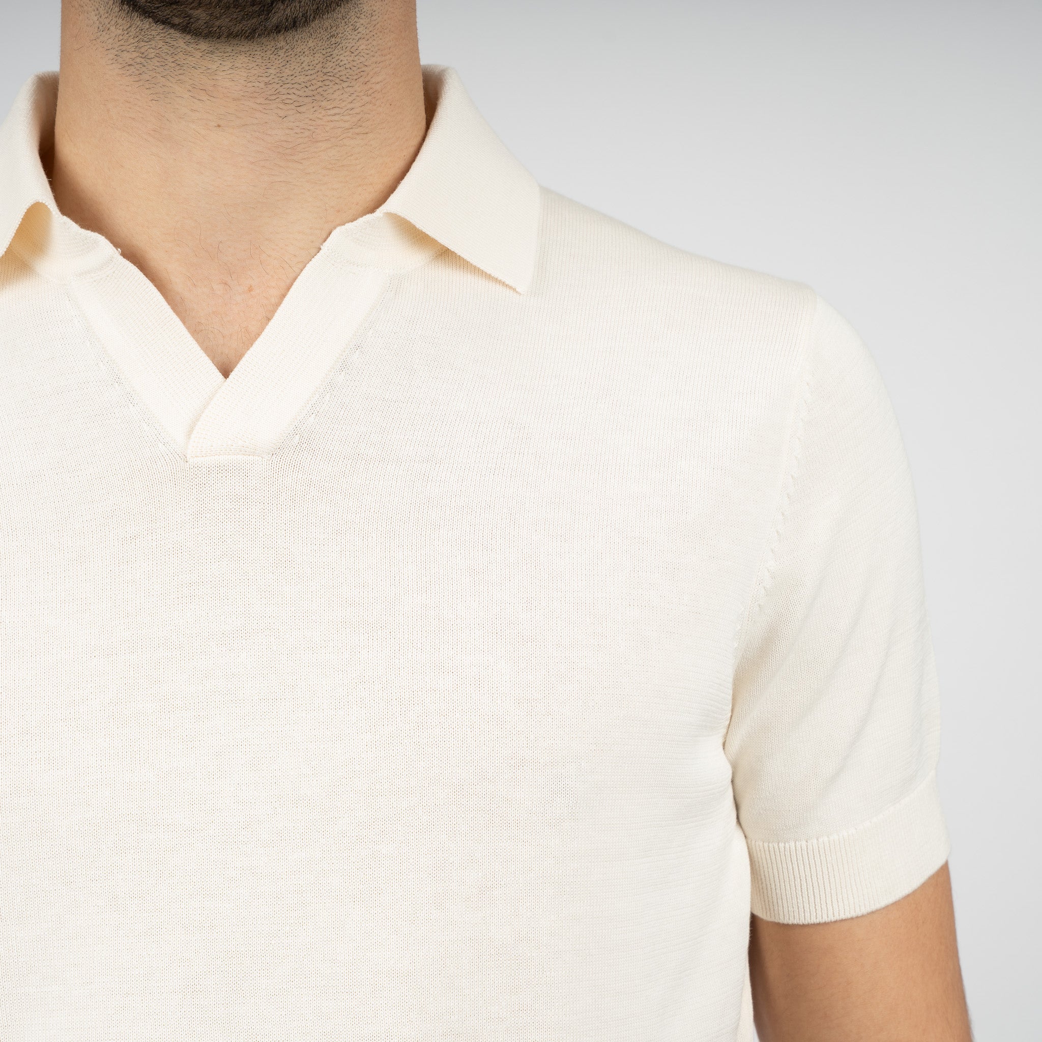 SEVEN DIALS Gebreide Buttonless Polo Crème | Dyche
