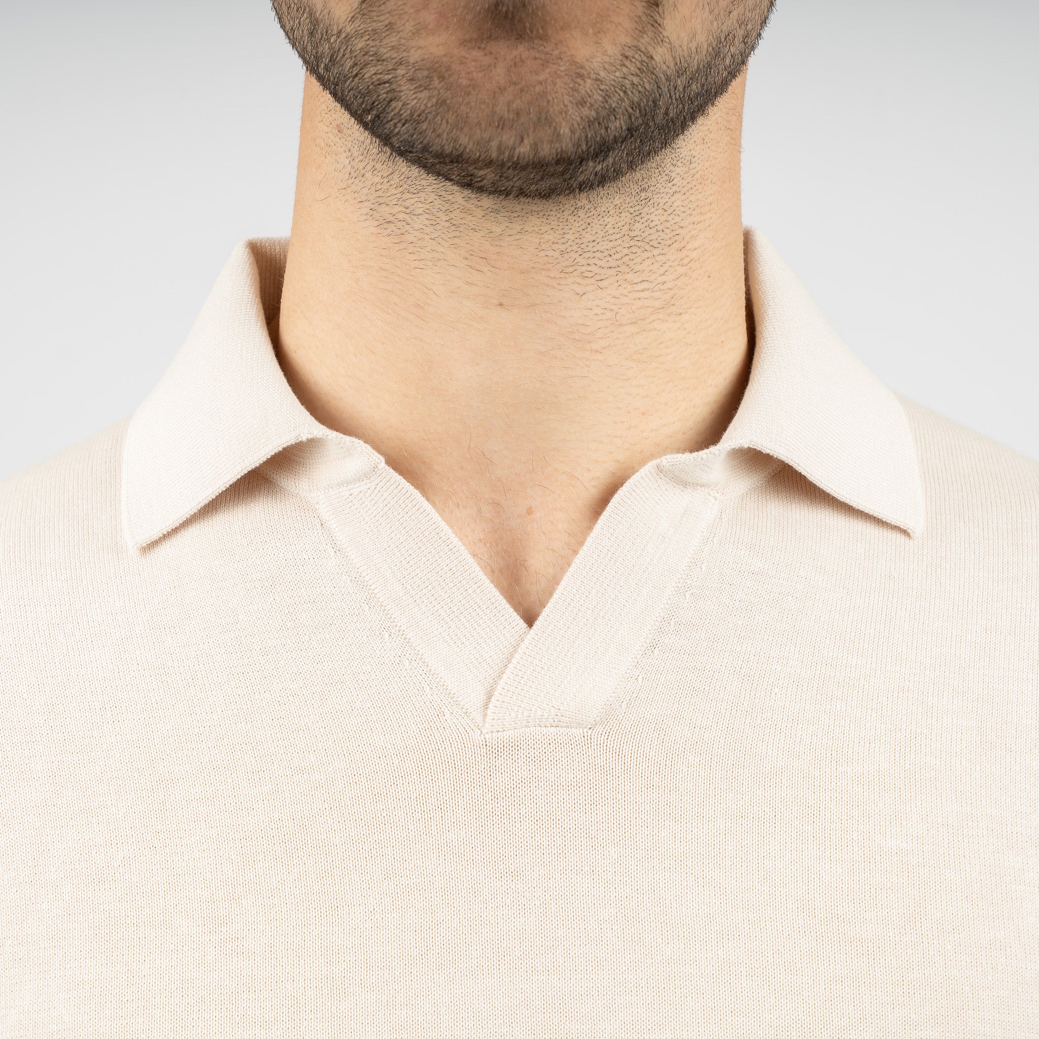 SEVEN DIALS Gebreide Buttonless Polo Beige | Dyche