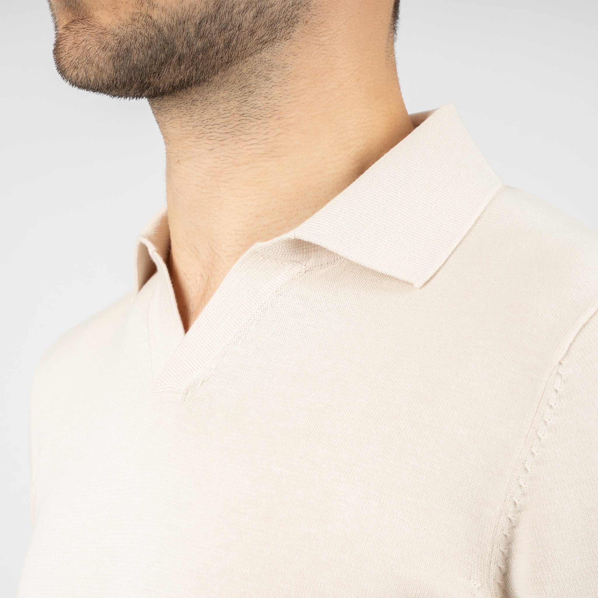SEVEN DIALS Gebreide Buttonless Polo Beige | Dyche