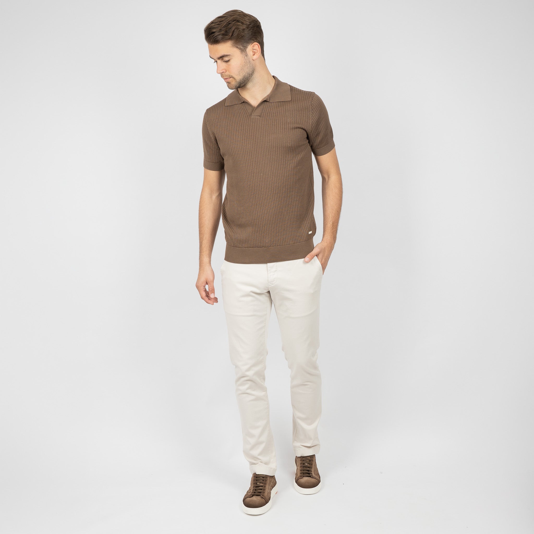 SEVEN DIALS Gebreide Buttonless Polo Bruin | Bennet