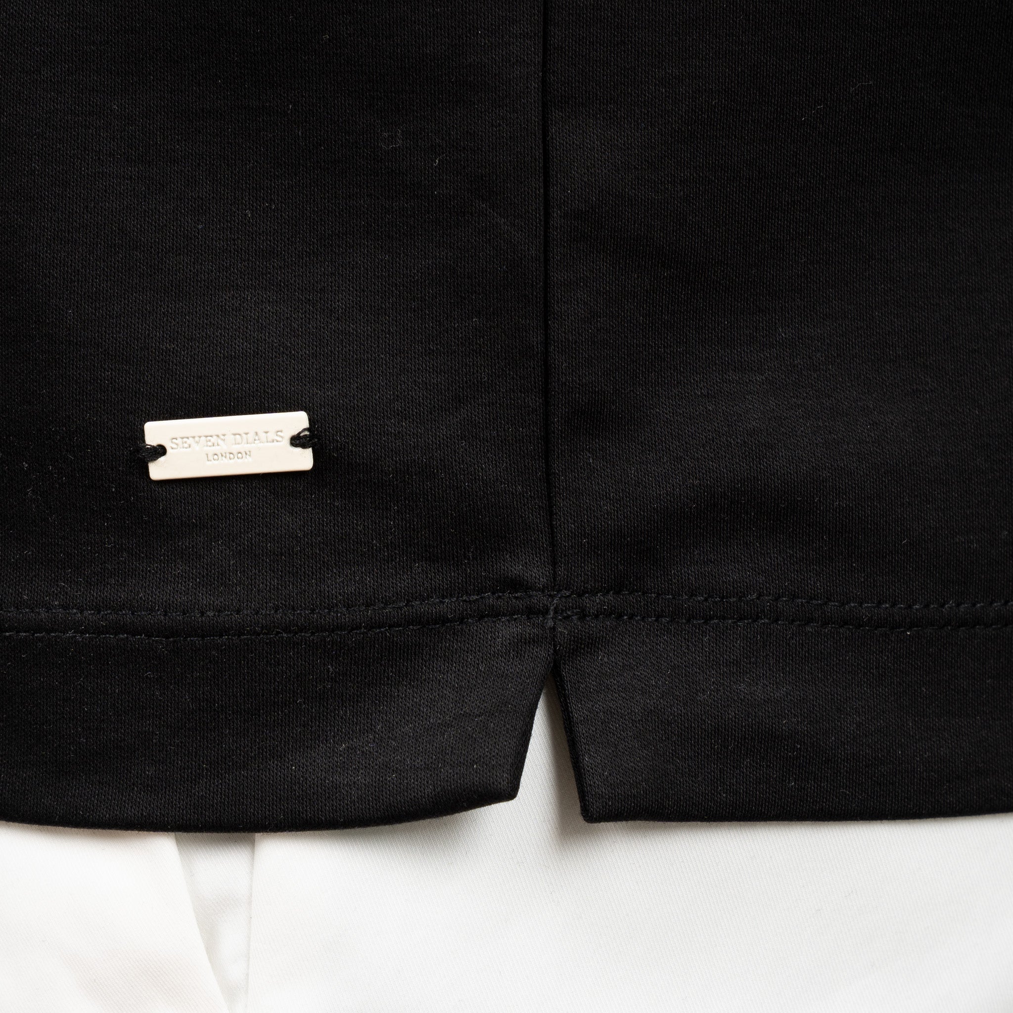 SEVEN DIALS T-Shirt Zwart | Nalon
