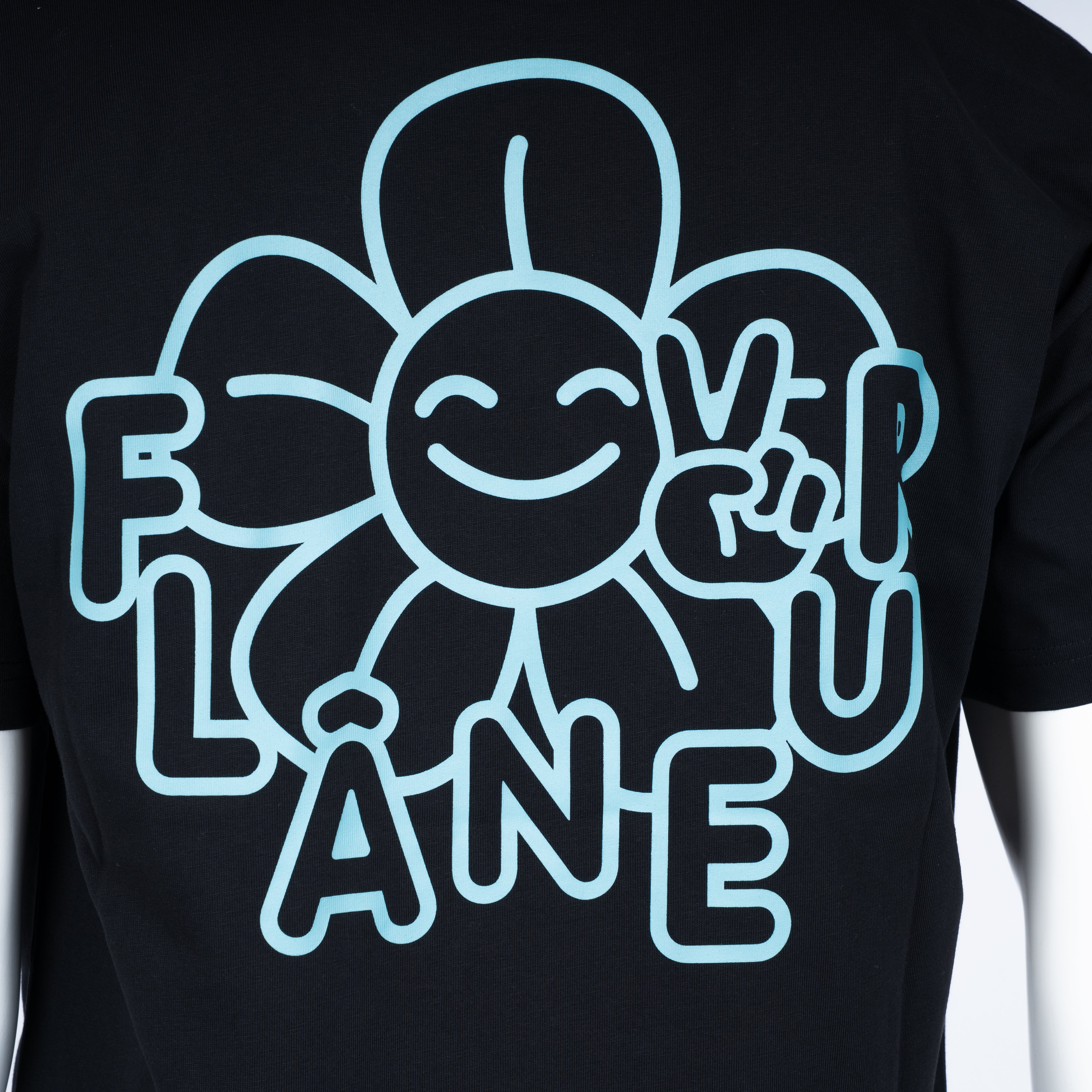 Flaneur T-Shirt Backprint Zwart | Happy Flower