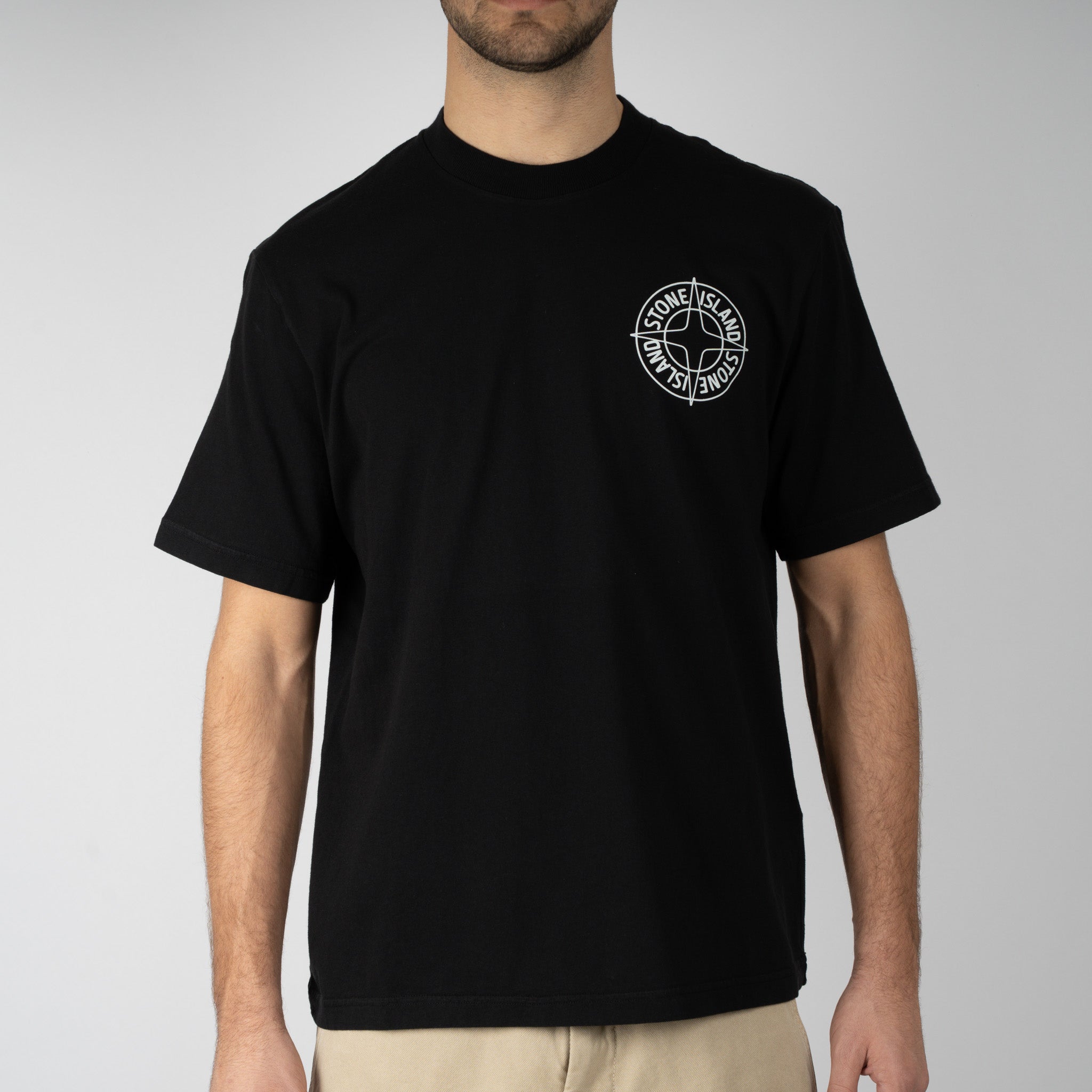 Stone Island T-Shirt Backprint Zwart | Outline Compass