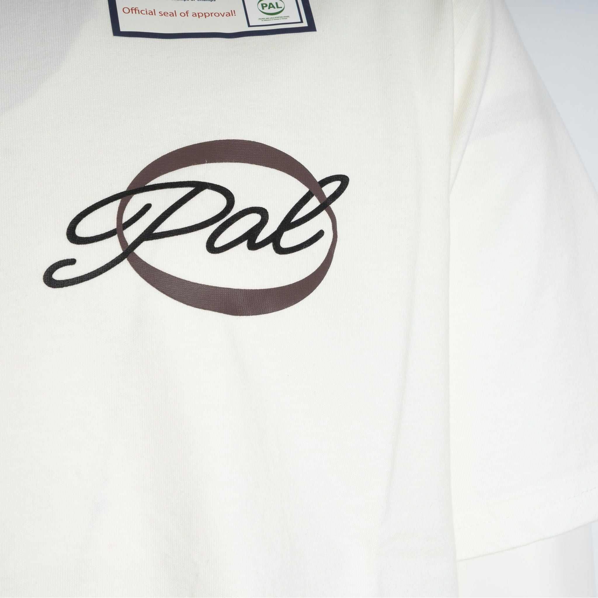 Pal Sporting Goods T-Shirt Backprint Crème | Worlds Tee