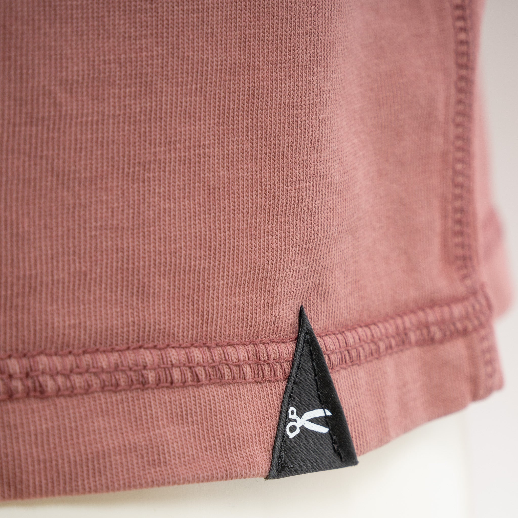 Denham T-Shirt Rood | Scissor Tee