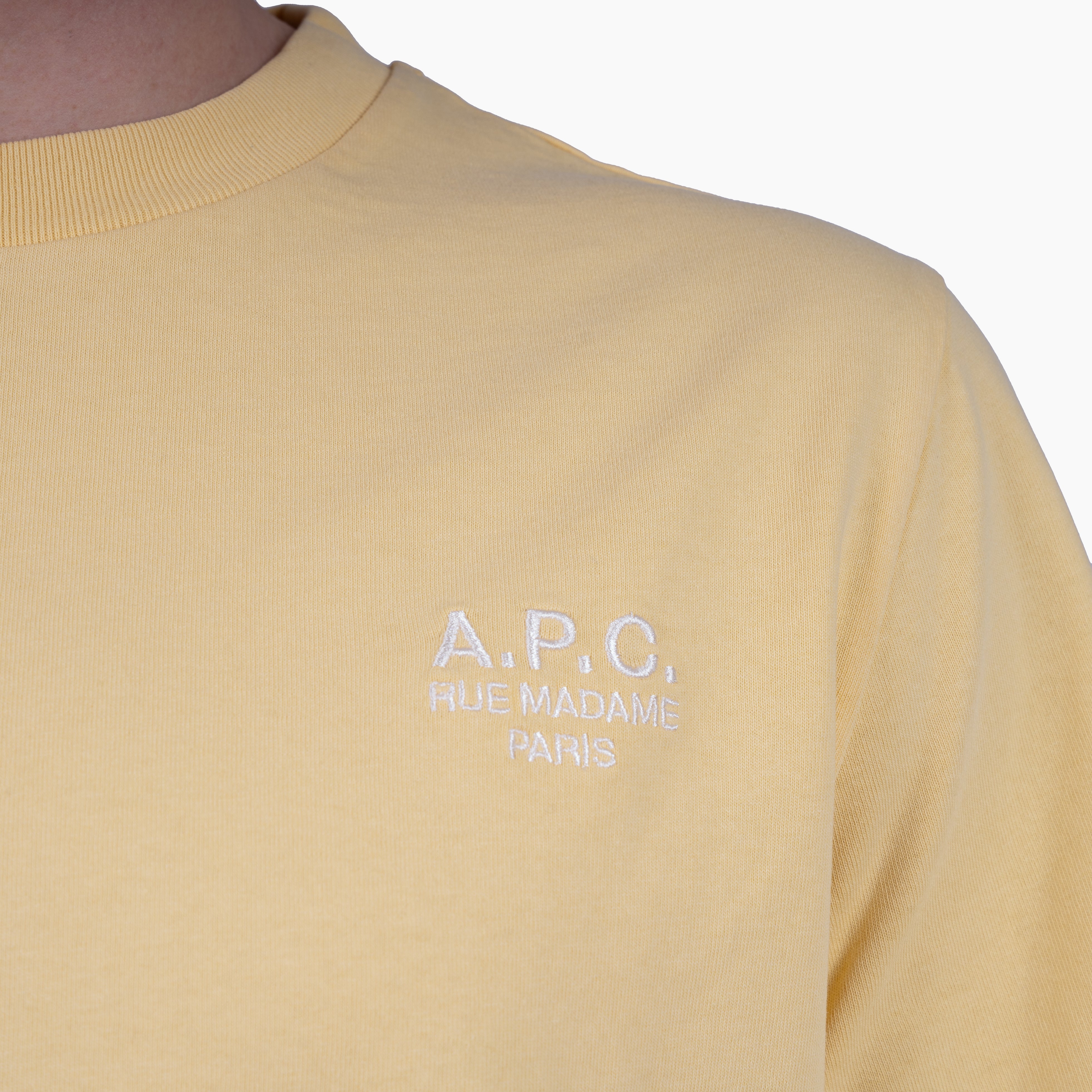A.P.C. T-Shirt Geel | Rue Madame