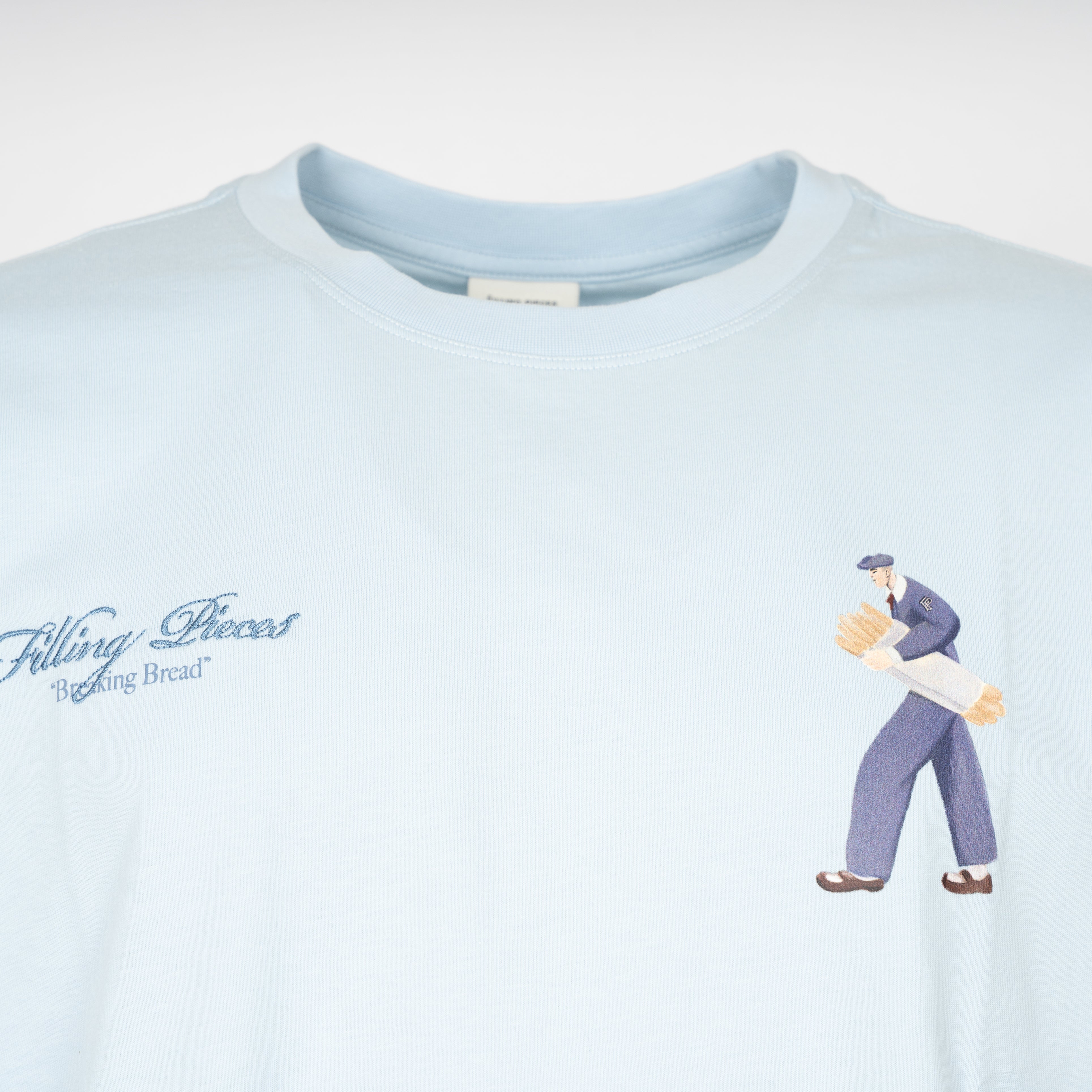 Filling Pieces T-Shirt Backprint Lichtblauw | Bakery