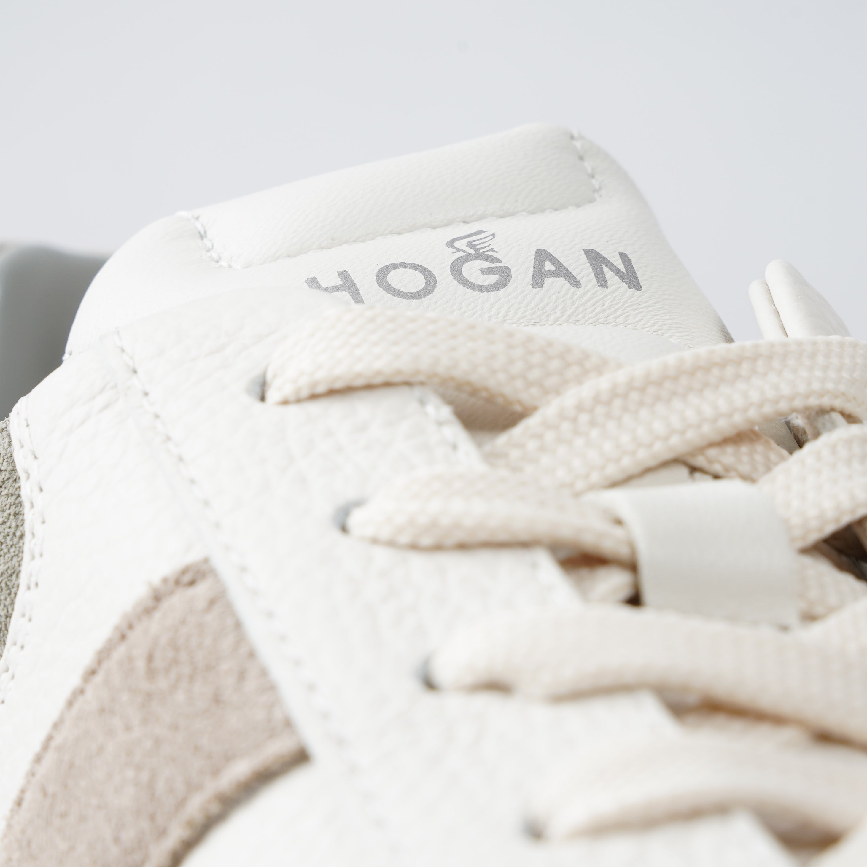 Hogan Sneakers Beige | H-Stripes