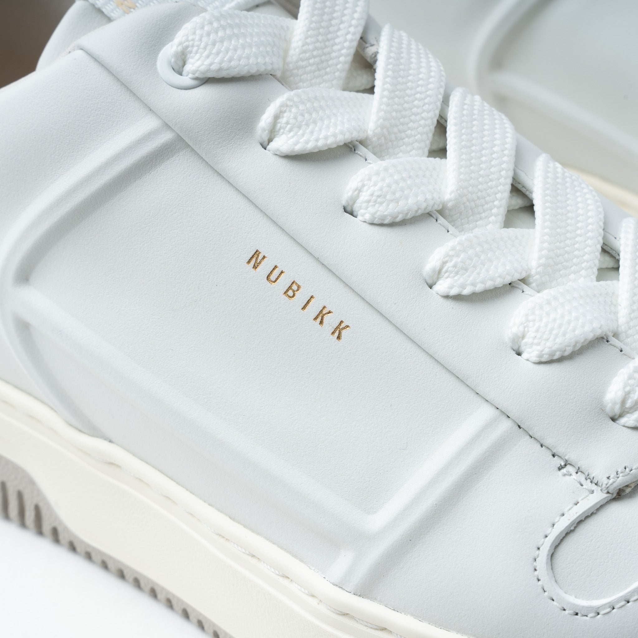 Nubikk Sneakers Wit | Basket Cole