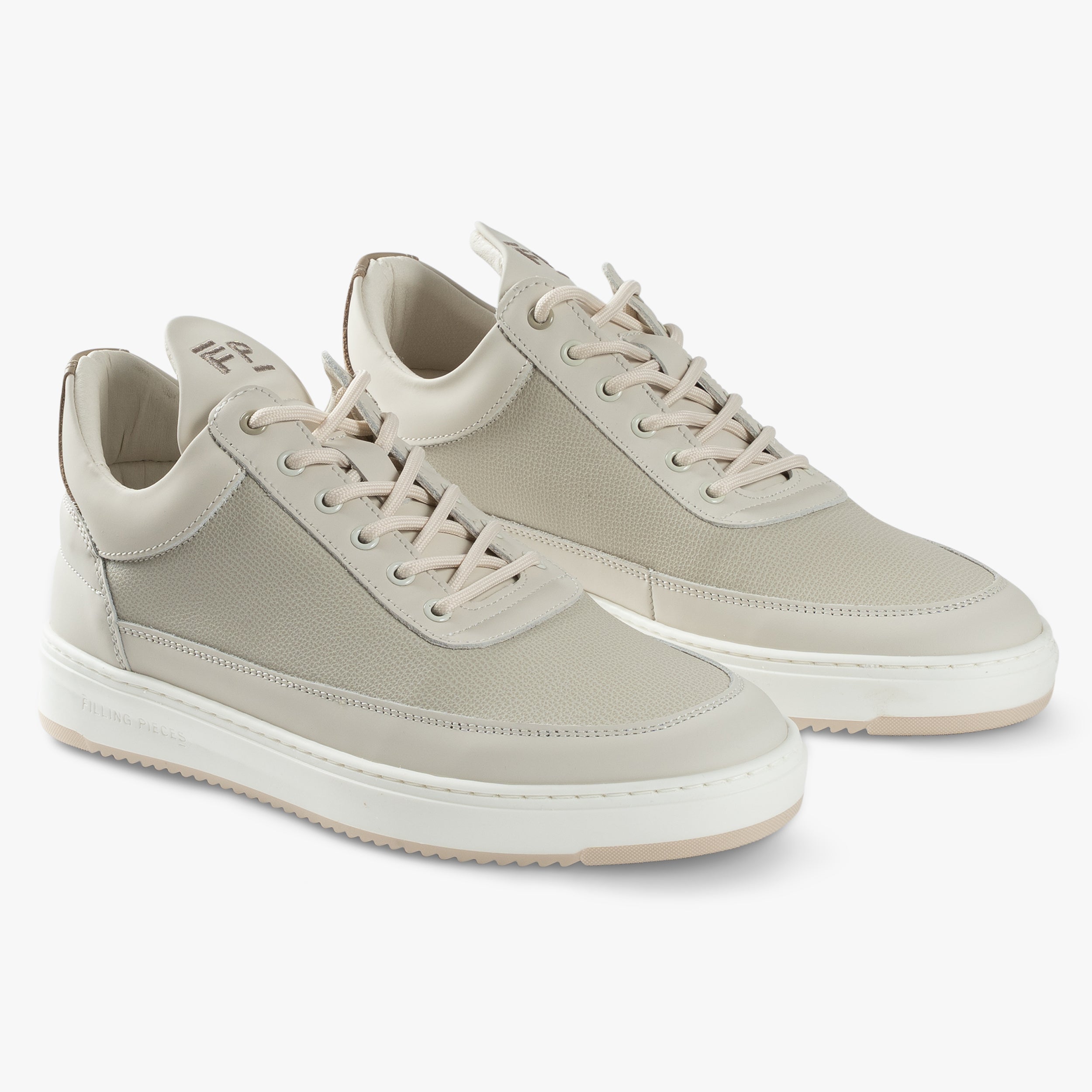 Filling Pieces Sneakers Off-White | Low Top Tech Crumbs