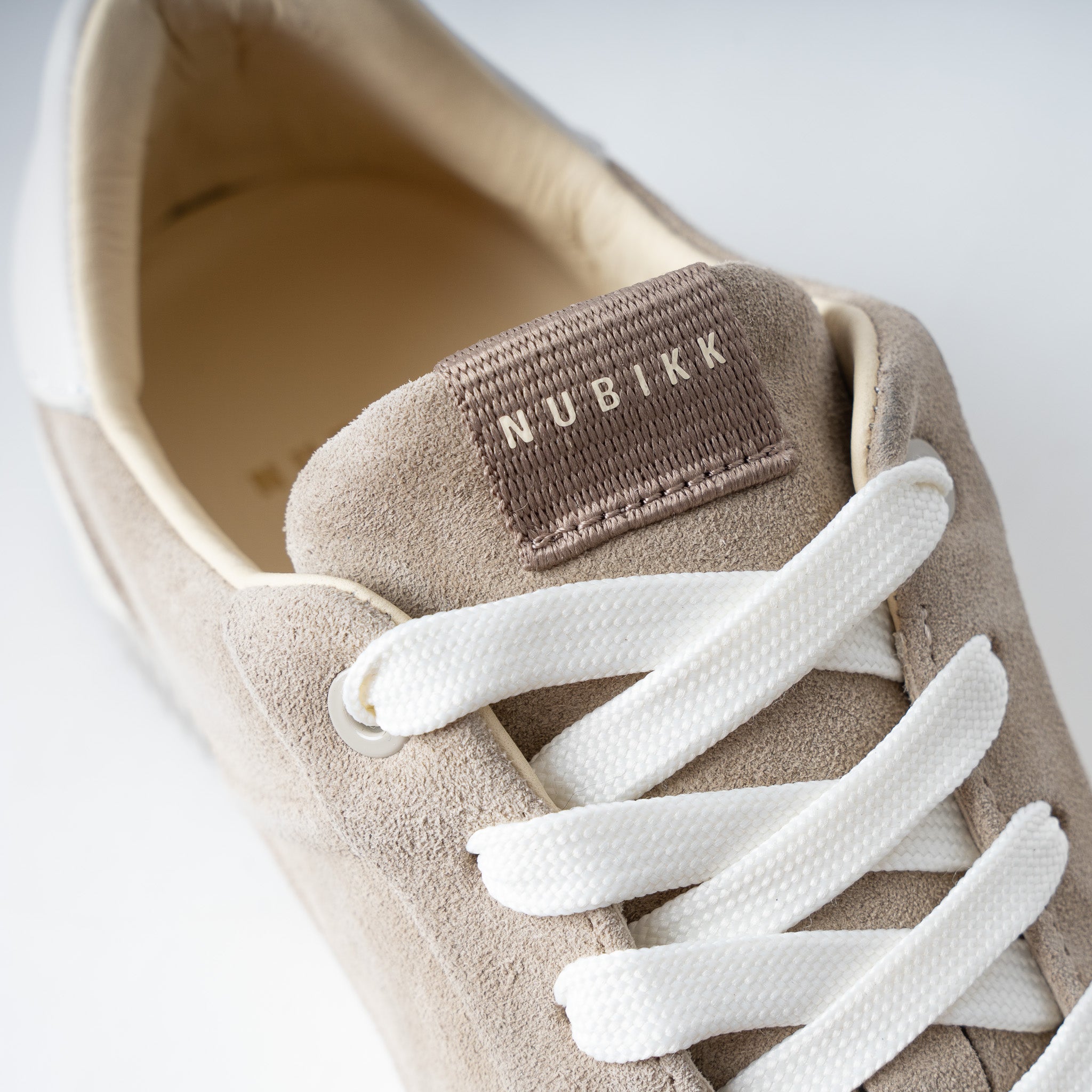 Nubikk Sneakers Beige | Basket Cole