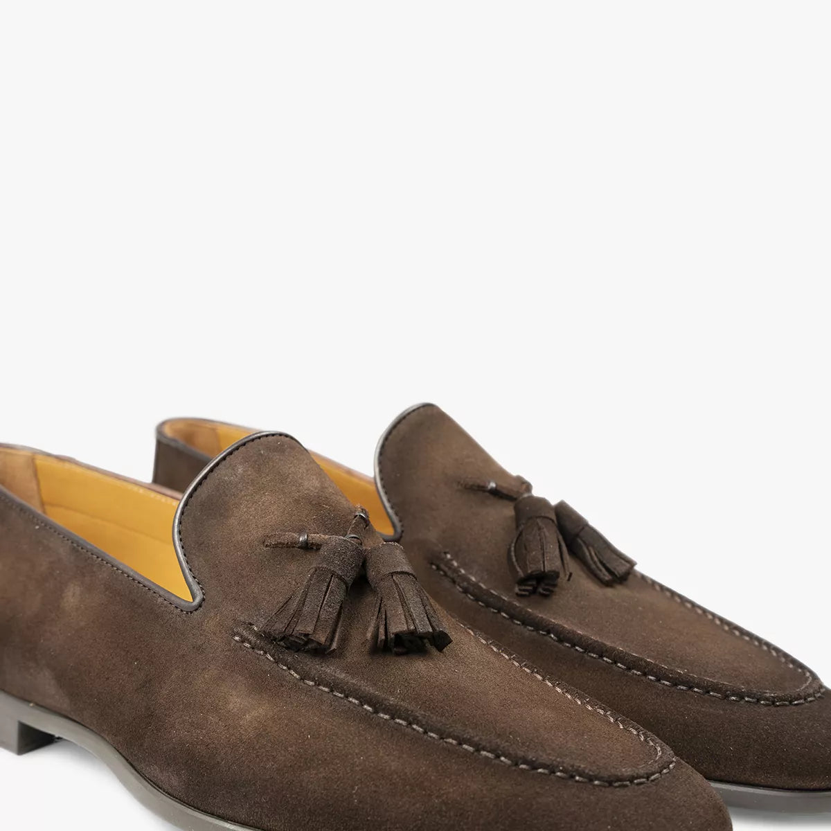 Magnanni Loafer Suede Bruin | Tassel Loafer