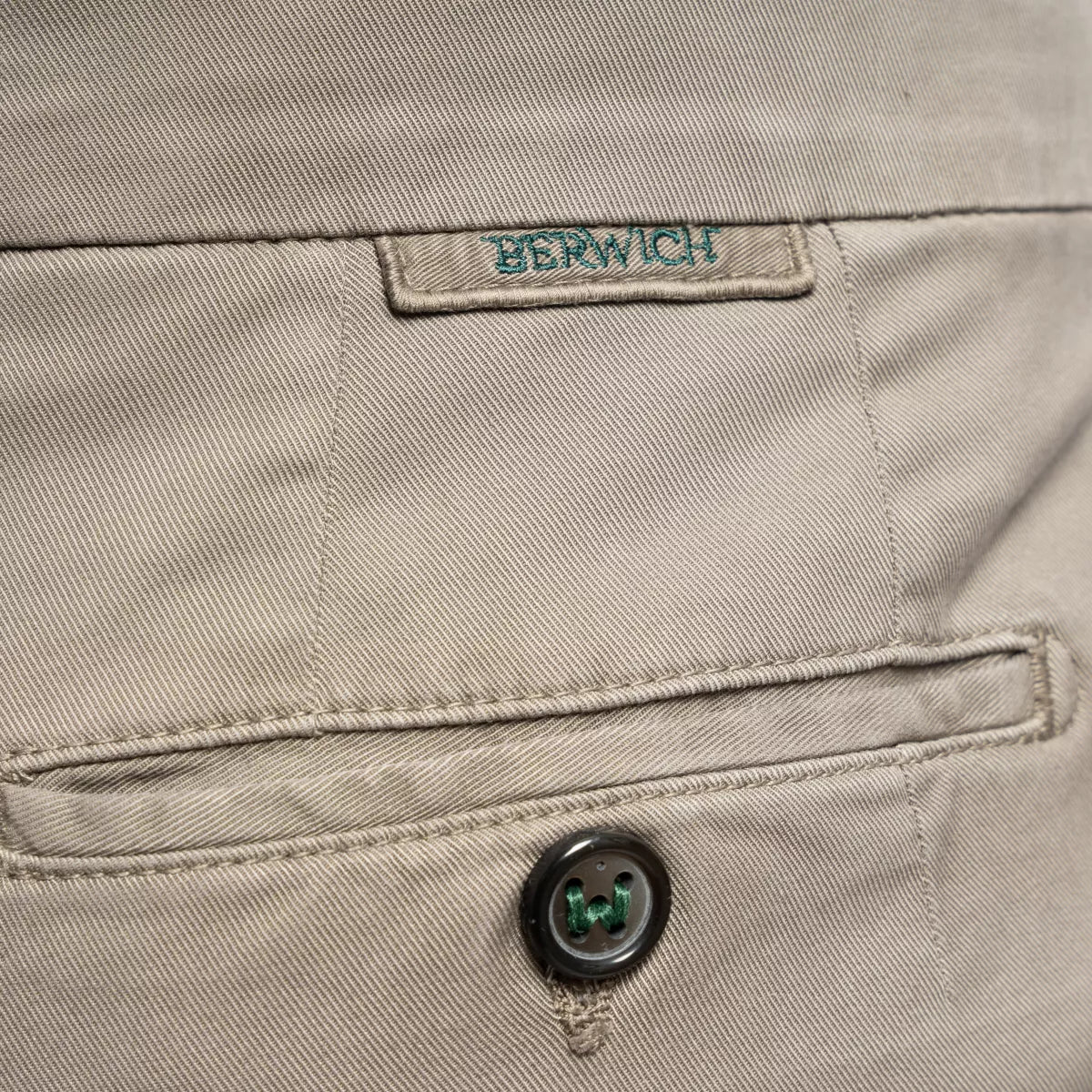 Berwich Chino Lichtbruin | Morello OL0015X