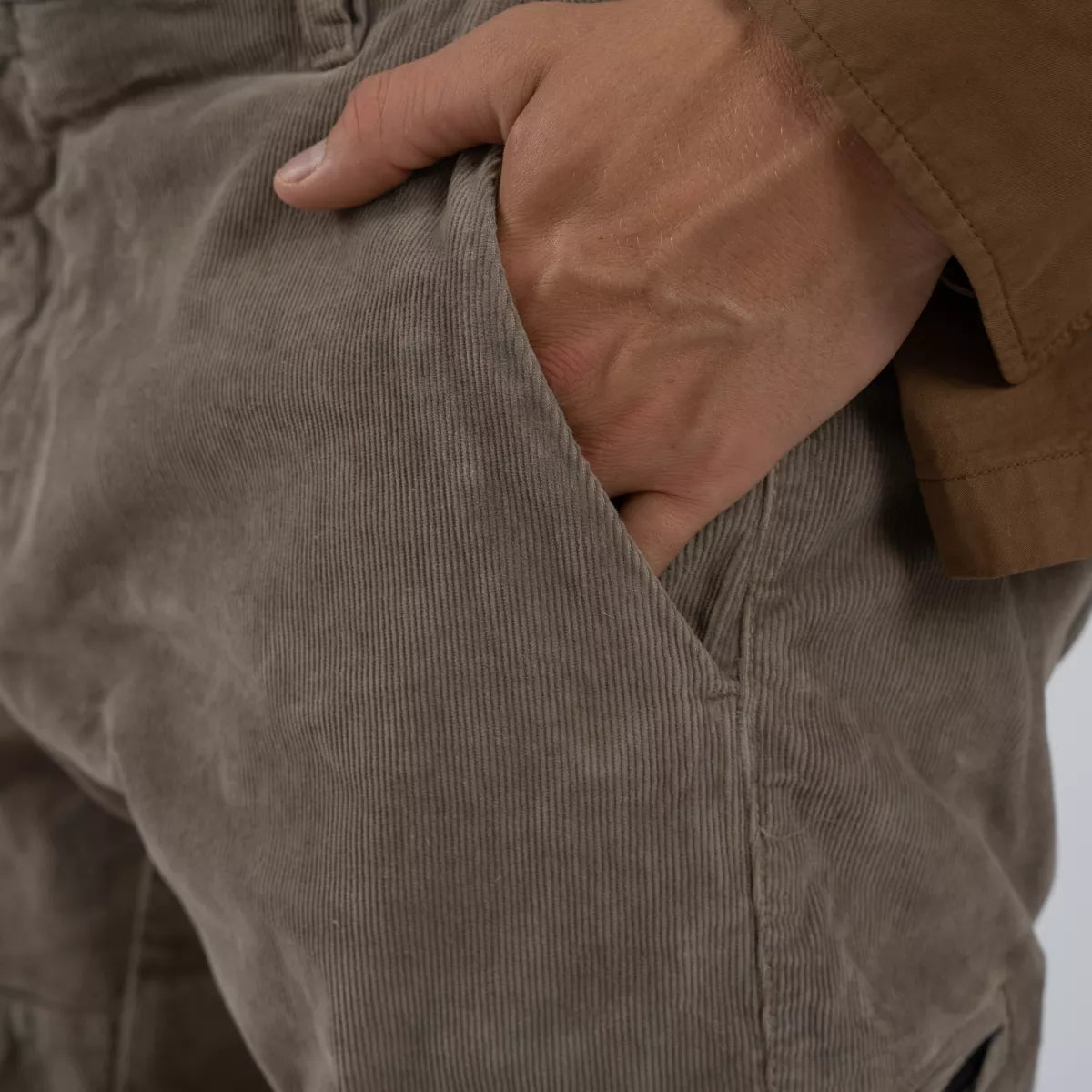 CP Company Broek Corduroy Beige