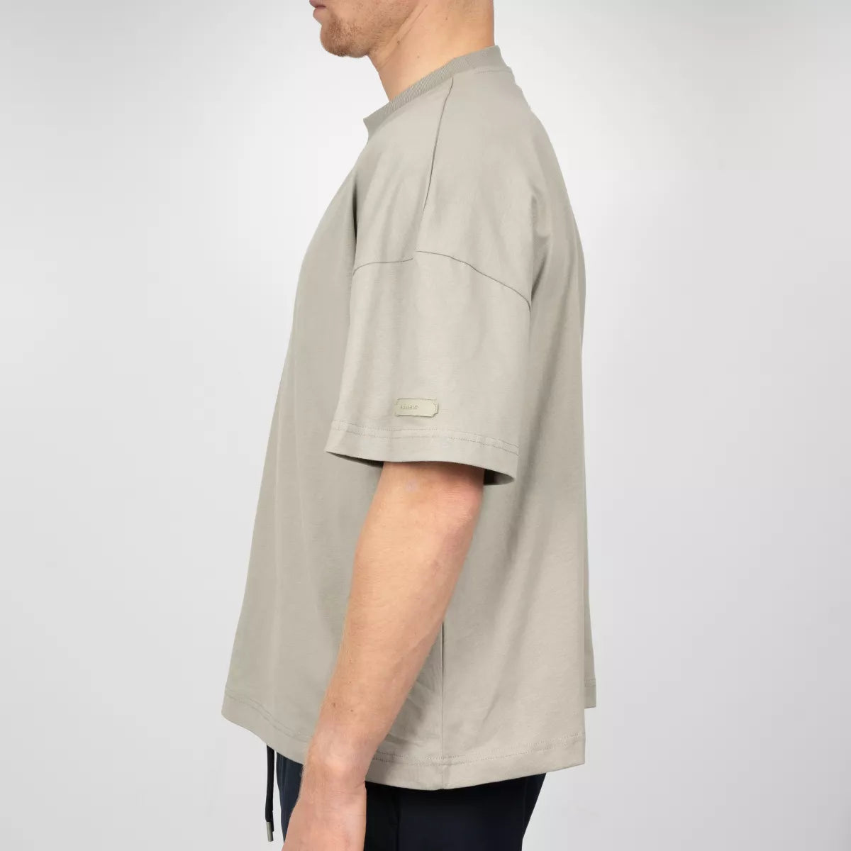 Flaneur Shirt Beige | Atelier with Rubber Patch